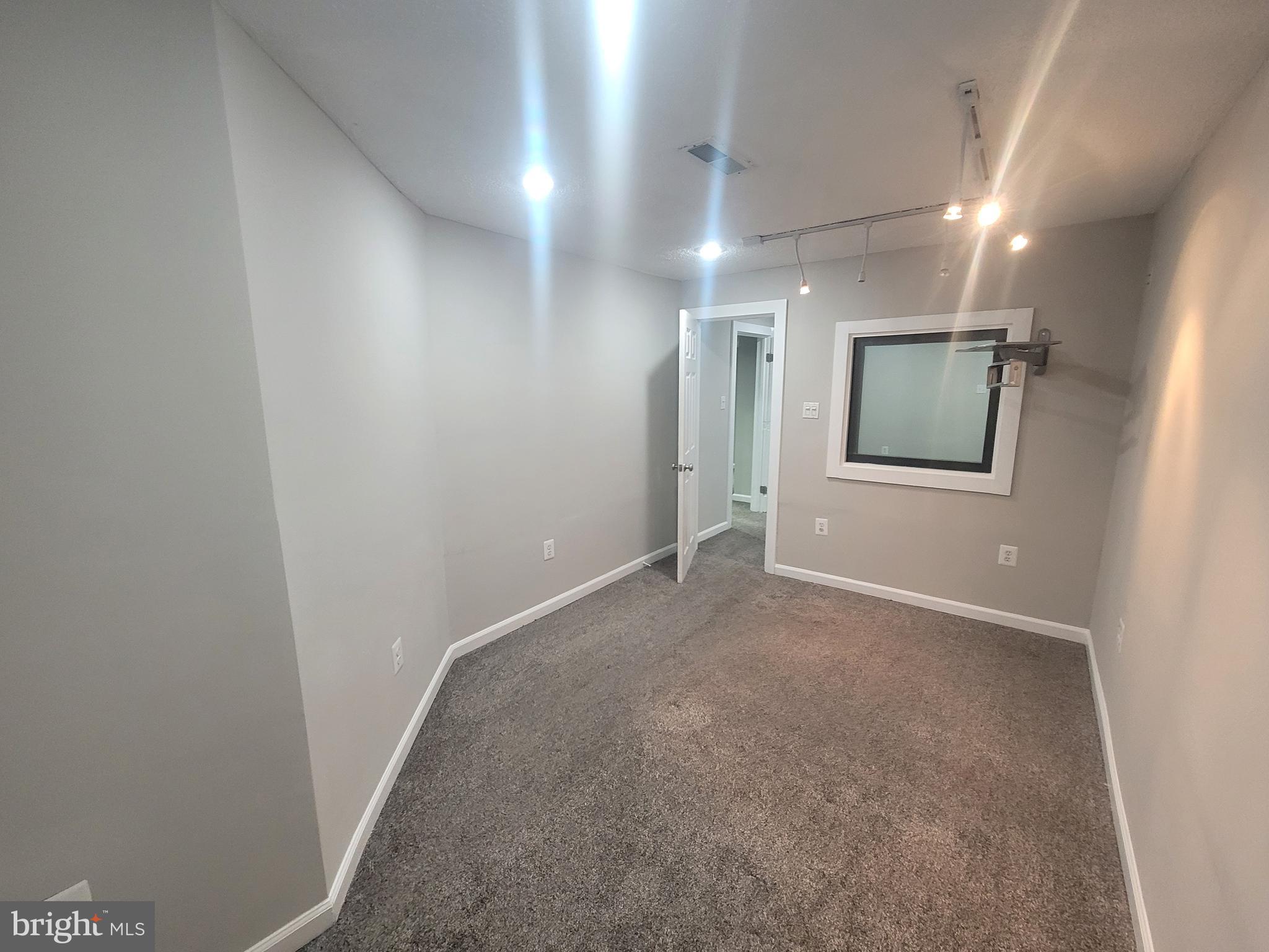 CAMDEN HILLS - Residential