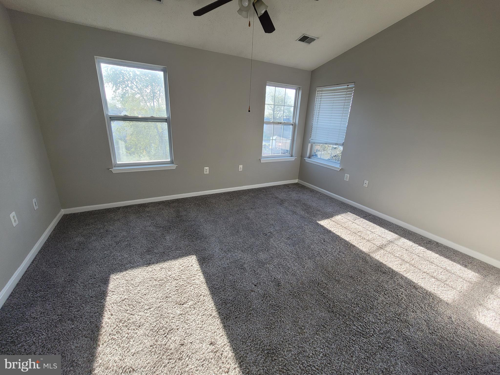 CAMDEN HILLS - Residential