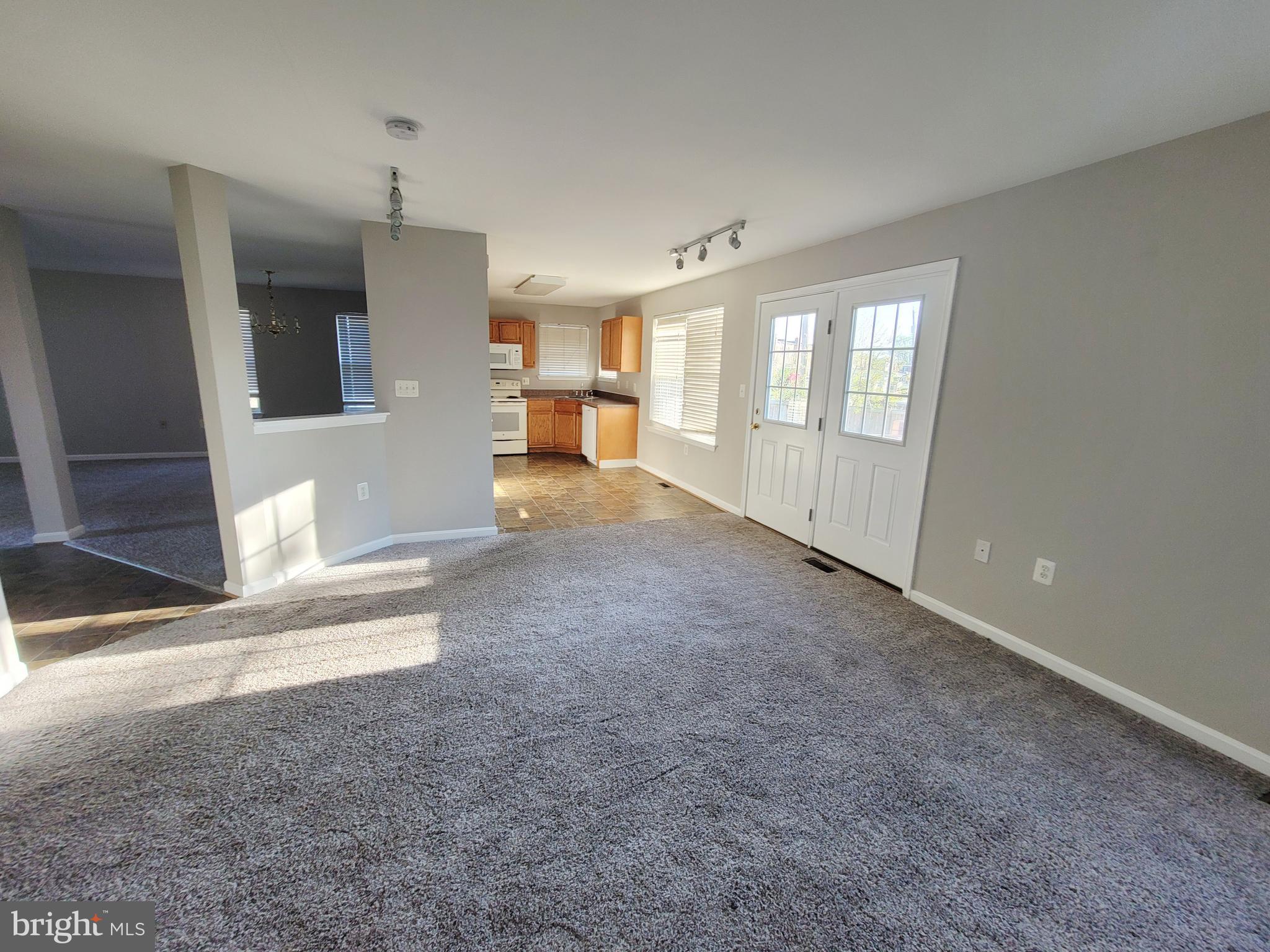 CAMDEN HILLS - Residential