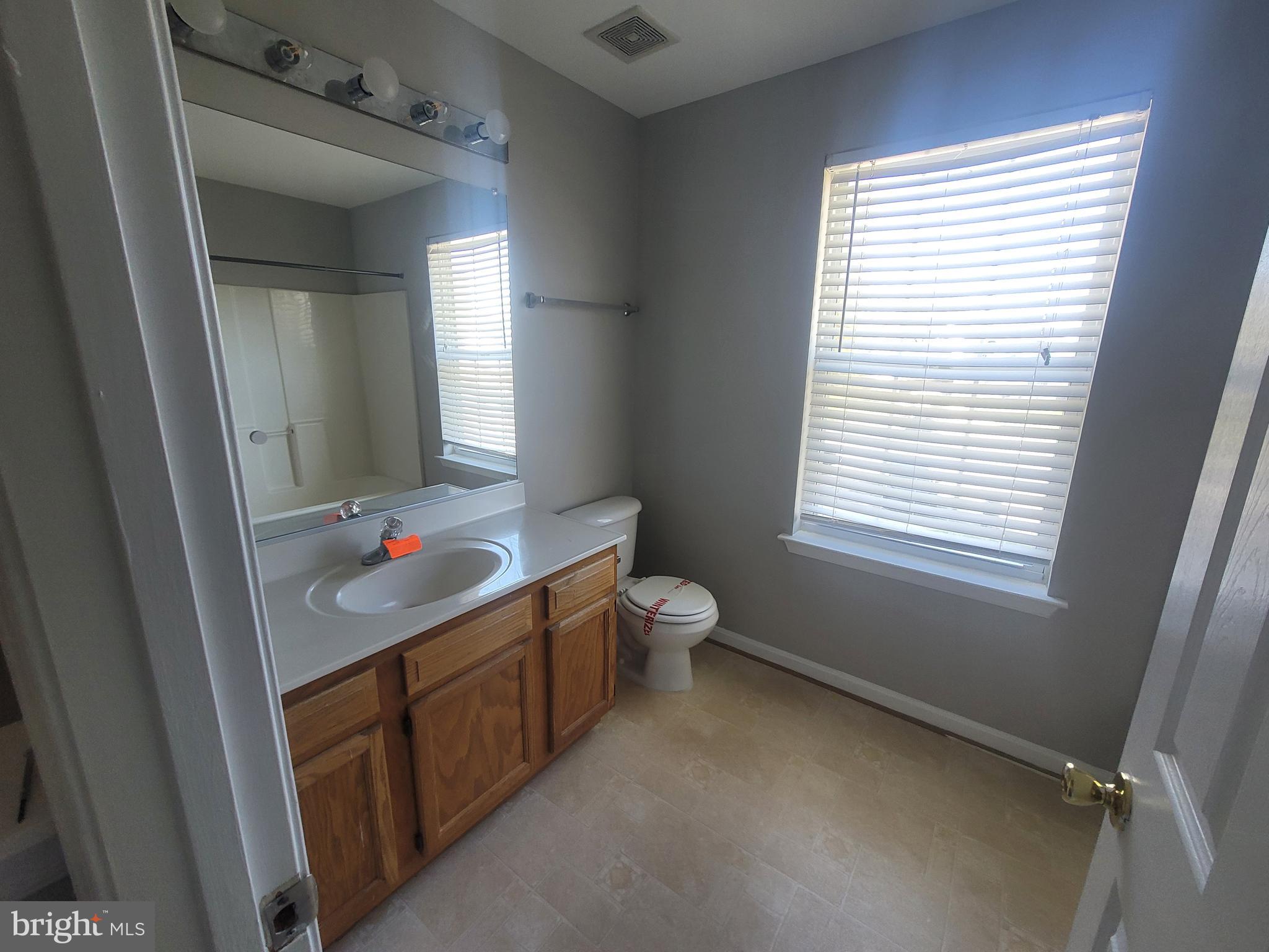 CAMDEN HILLS - Residential