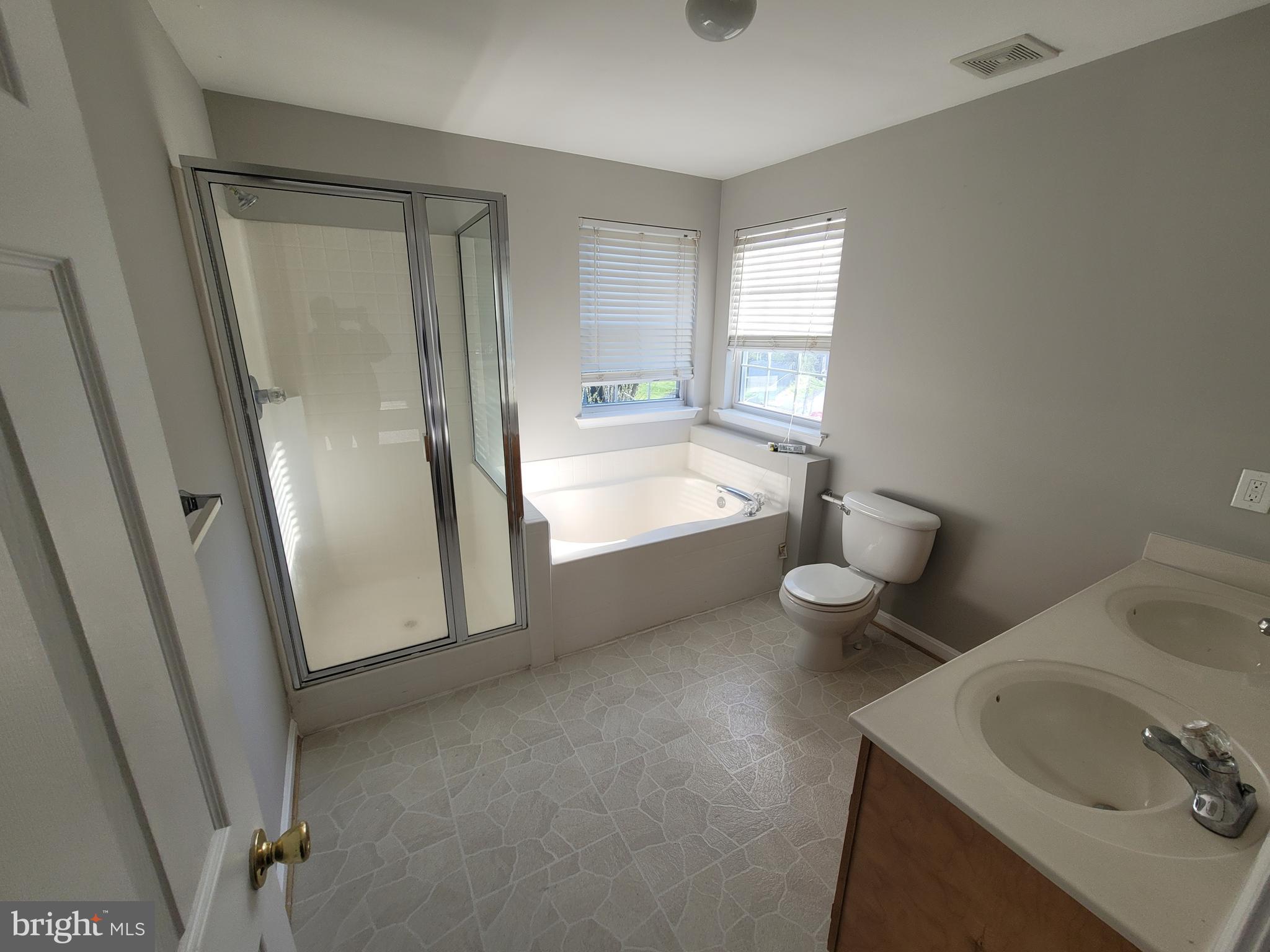 CAMDEN HILLS - Residential