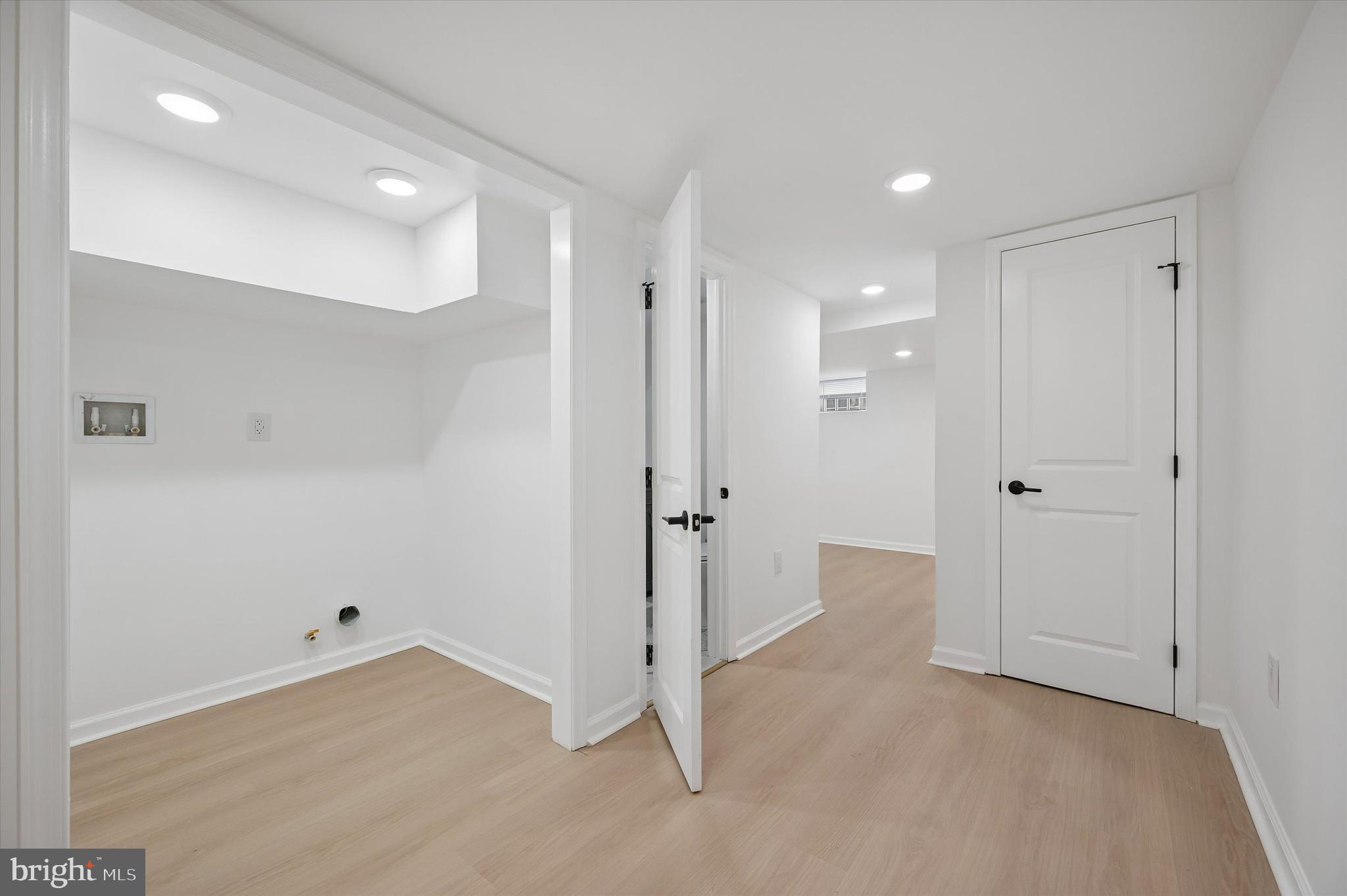 COBBS CREEK - Residential