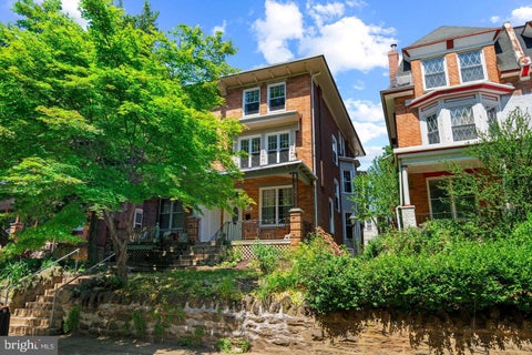 Townhouse For Rent - 449 W Hansberry Street<br/> Philadelphia County, PHILADELPHIA, PA 19144