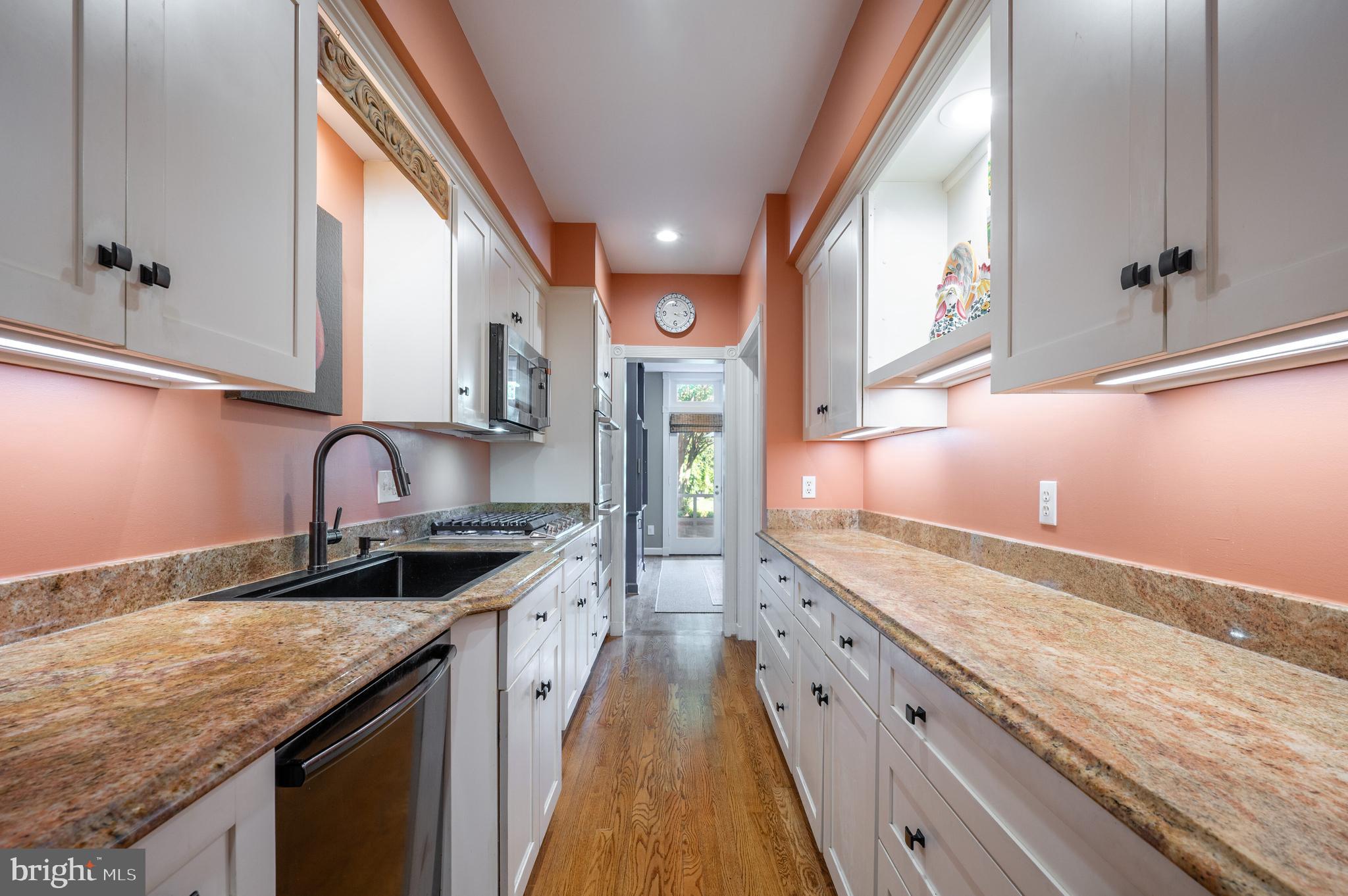 OLD TOWN - Residential