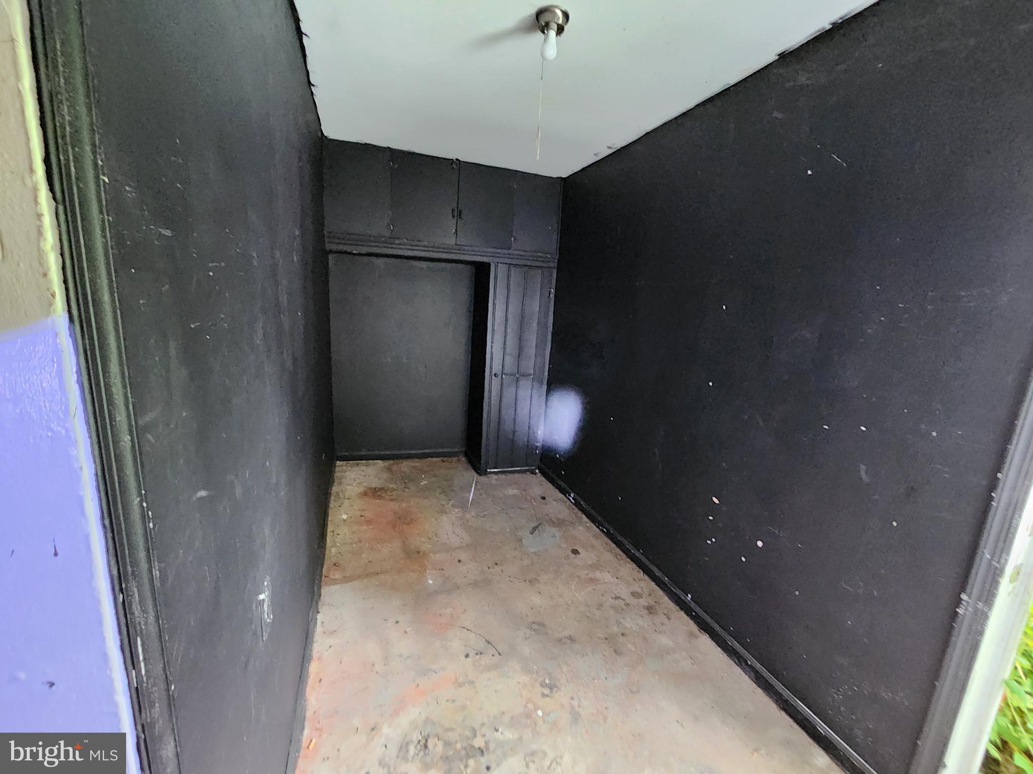 WAVERLY - Residential