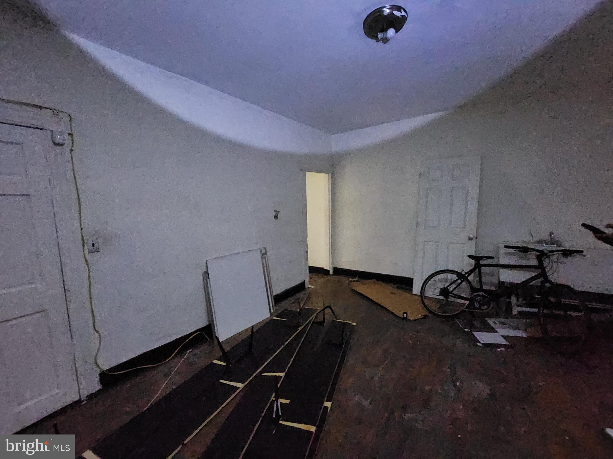 WAVERLY - Residential