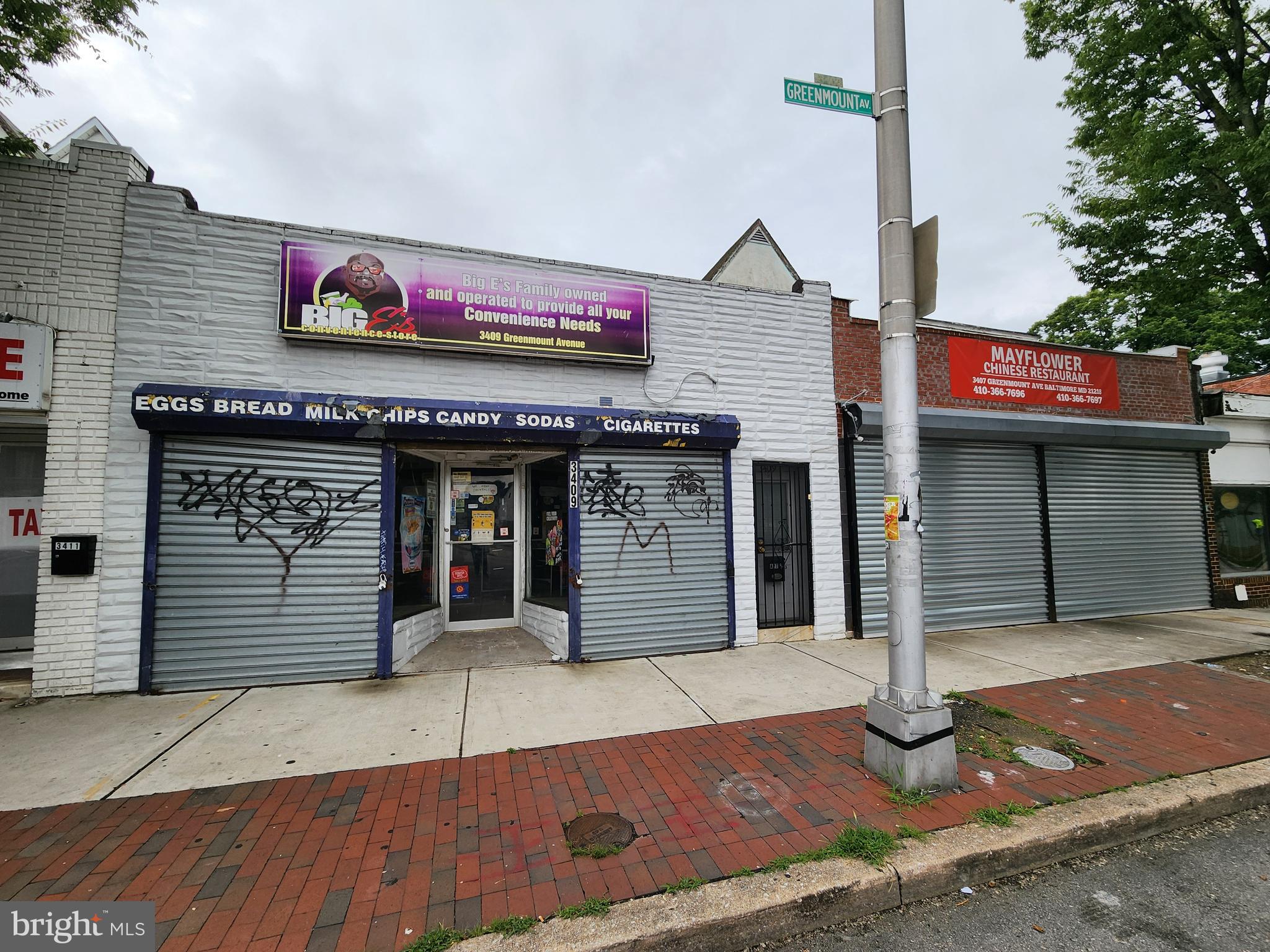 ONLINE AUCTION: Bidding begins 7/24/2025 @ 10:00 AM. Bidding ends 7/28/2025 @ 11:00 AM. List Price is Suggested Opening Bid. Deposit: $20,000
Single-story mixed-use building located in the Waverly area.
JUST MINUTES to Johns Hopkins University, Union Memorial Hospital and Harwood Avenue Park.
Easy access to major traffic arteries N Calvert St. and St Paul St.
Property is rented. Apartment unit is a section 8 rental.
