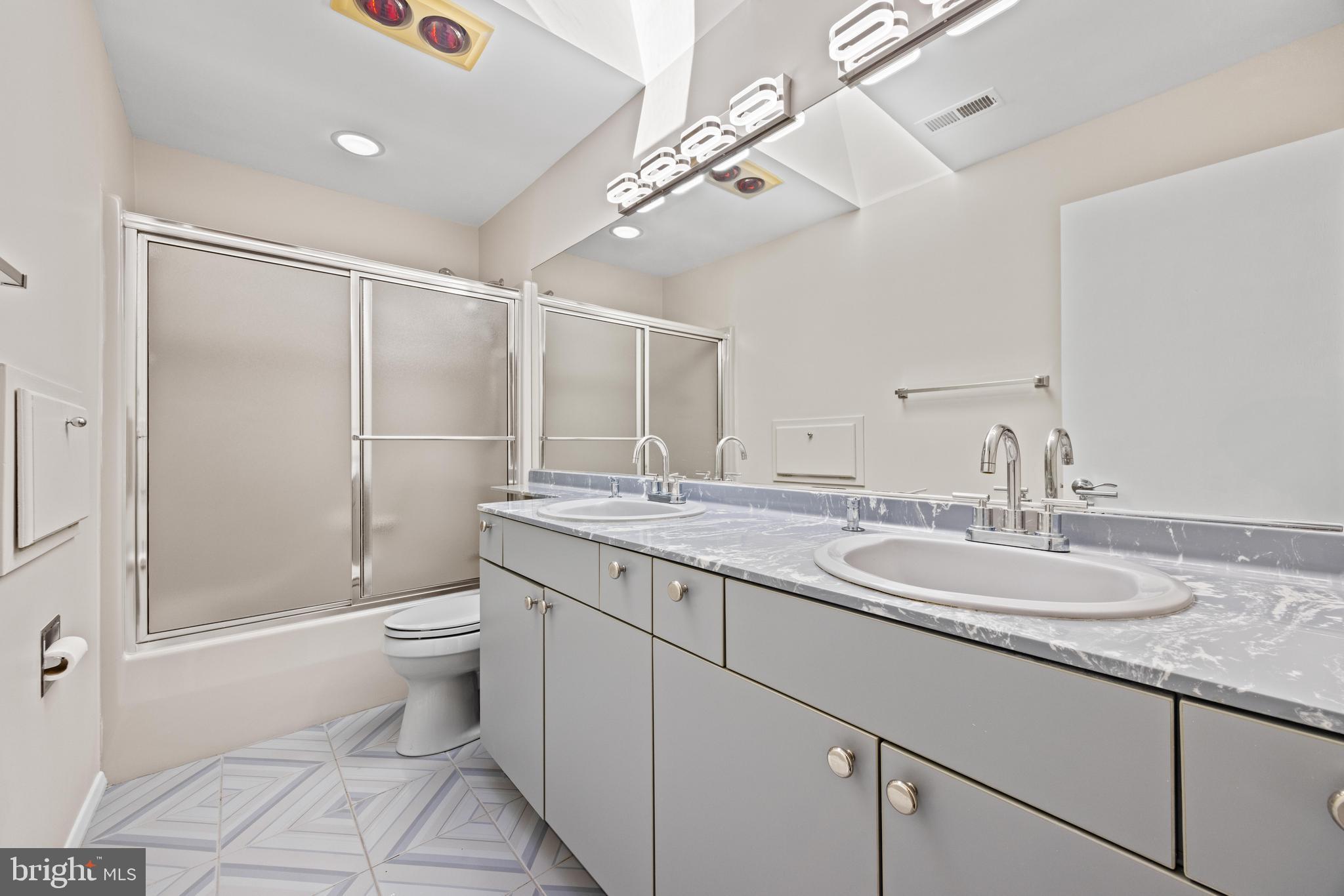 STEVENSON - Residential