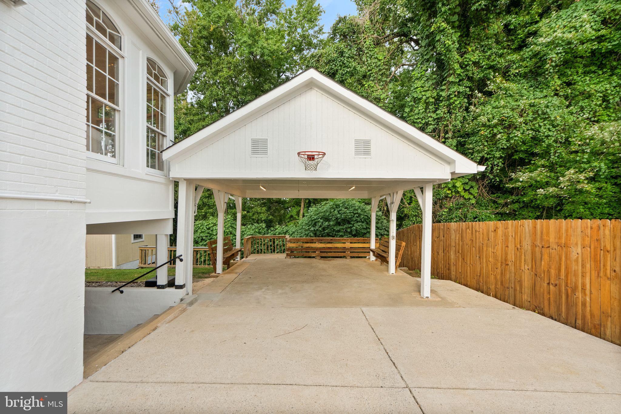 GARFIELD ESTATES - Residential