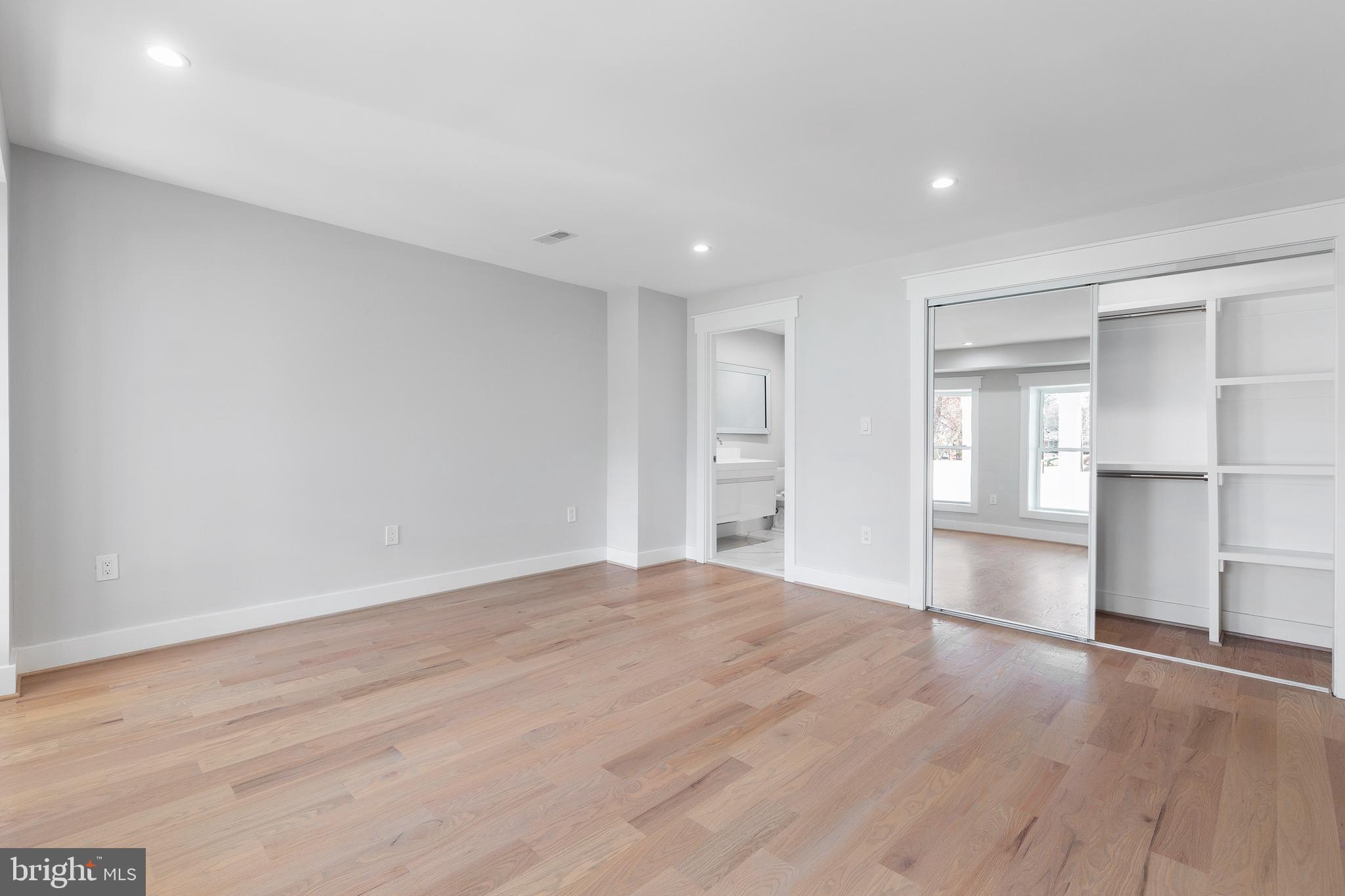 AURORA HILLS - Residential