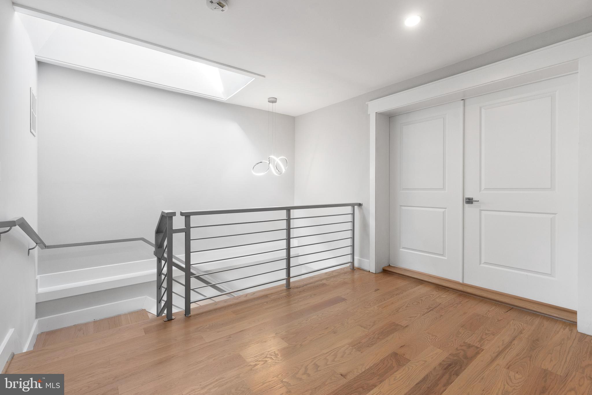 AURORA HILLS - Residential