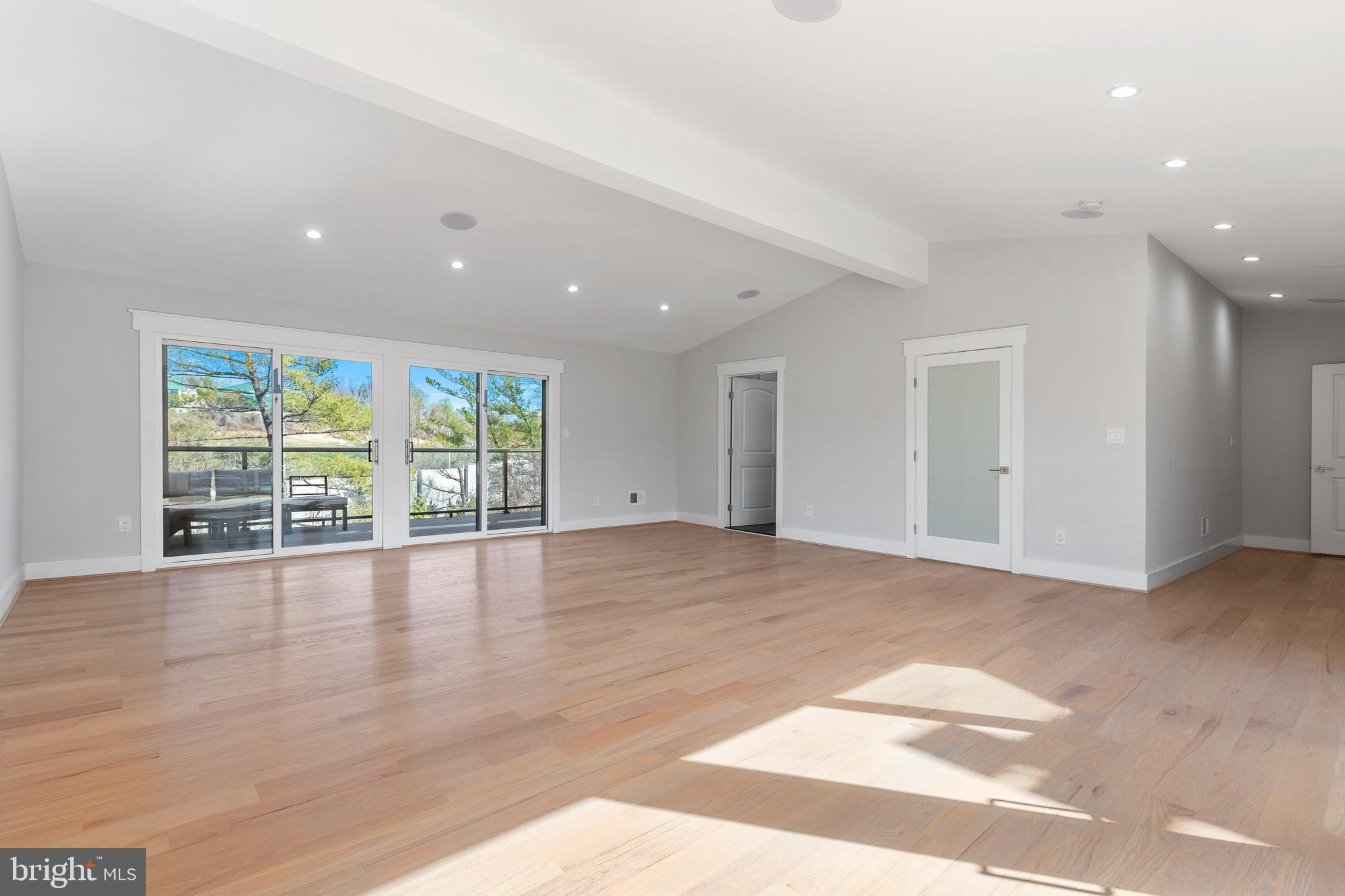 AURORA HILLS - Residential