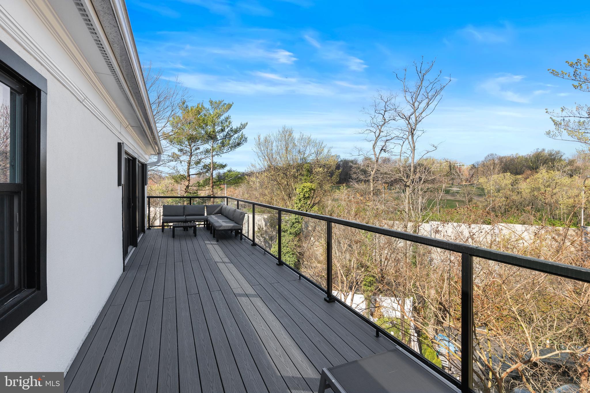 AURORA HILLS - Residential