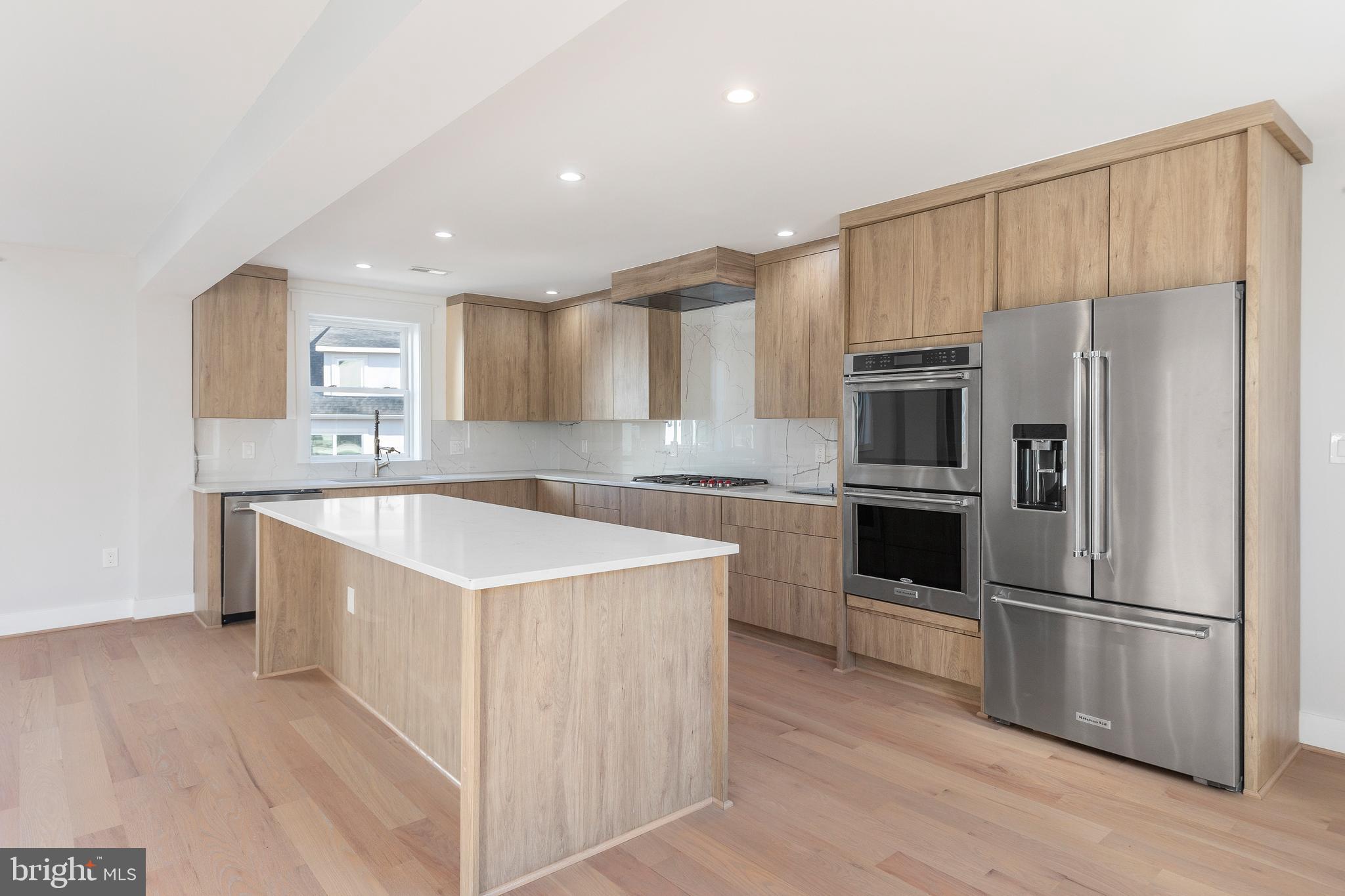 AURORA HILLS - Residential