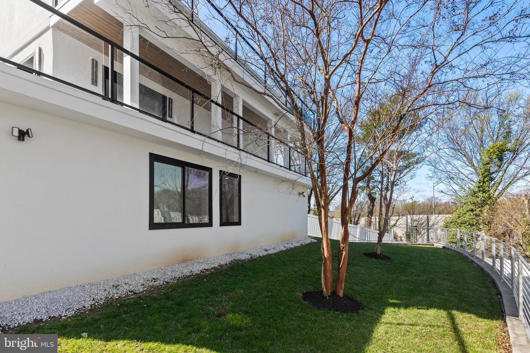 AURORA HILLS - Residential