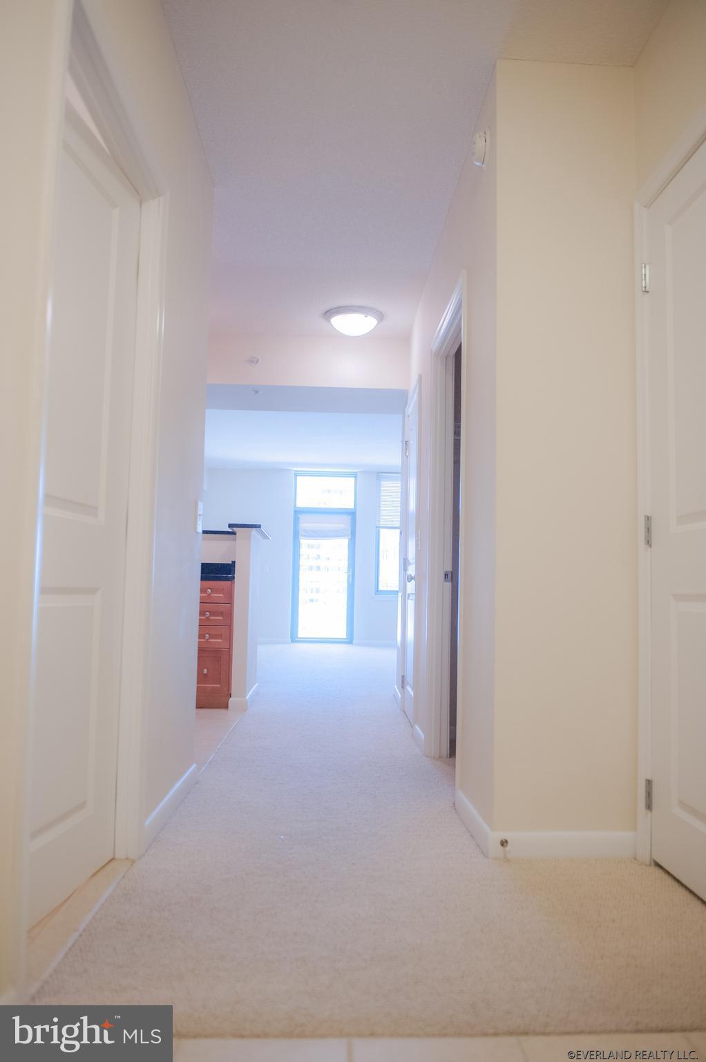 CONTINENTAL - Residential Lease