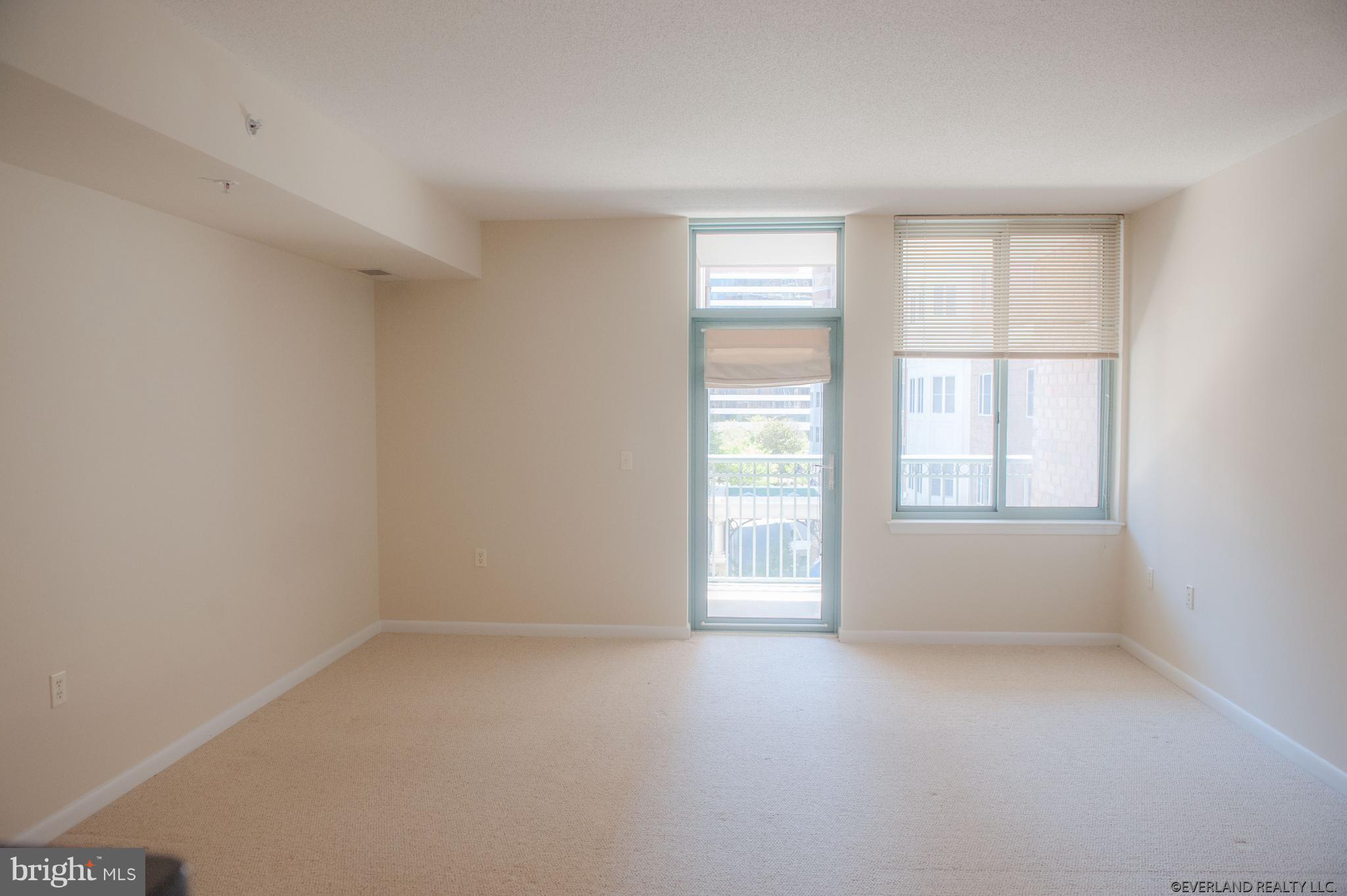 CONTINENTAL - Residential Lease