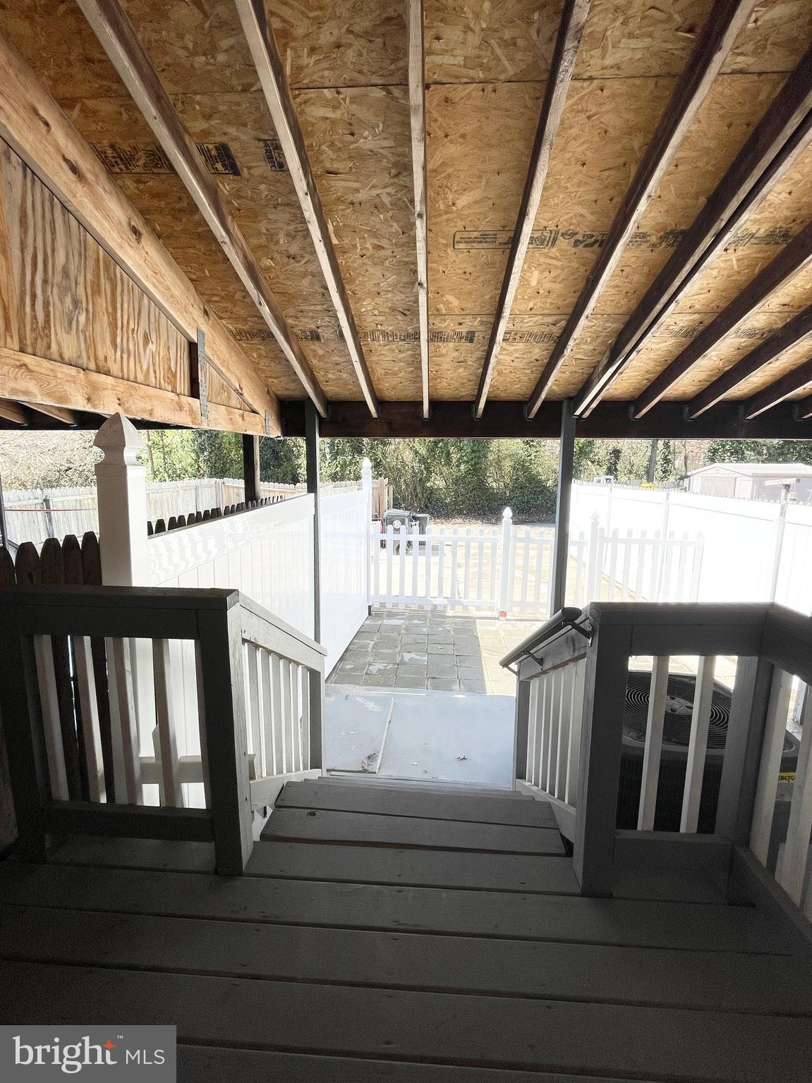 NORTH POINT VILLAGE - Residential Lease