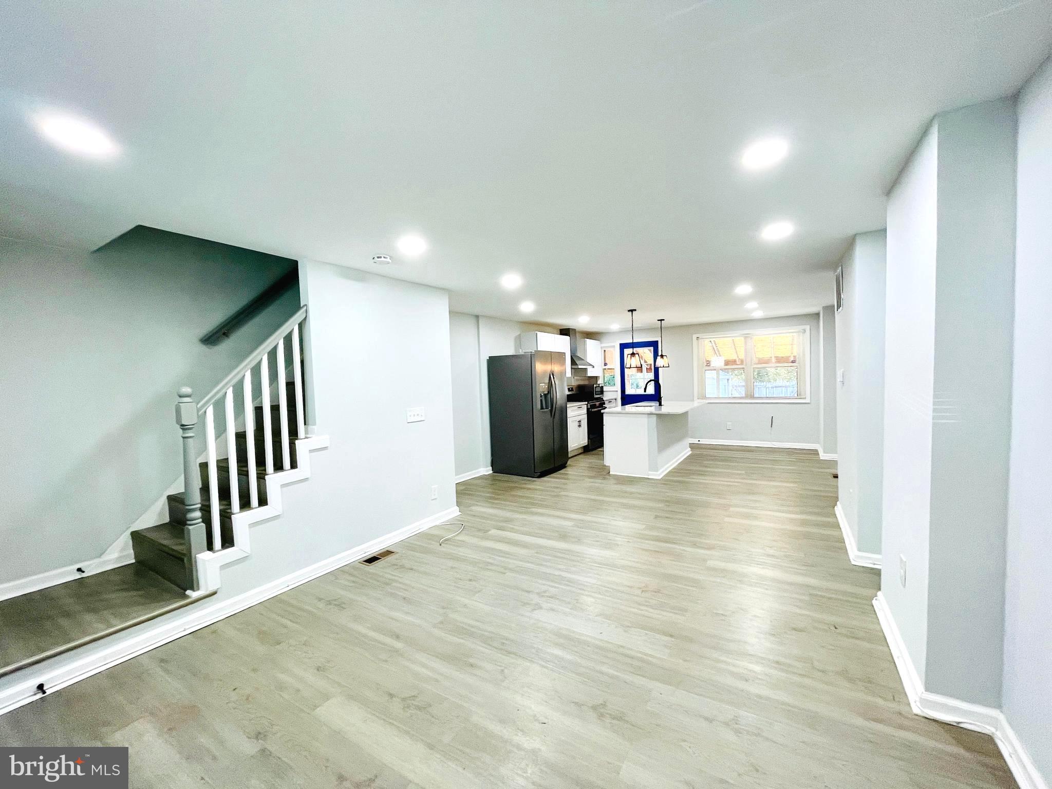 NORTH POINT VILLAGE - Residential Lease