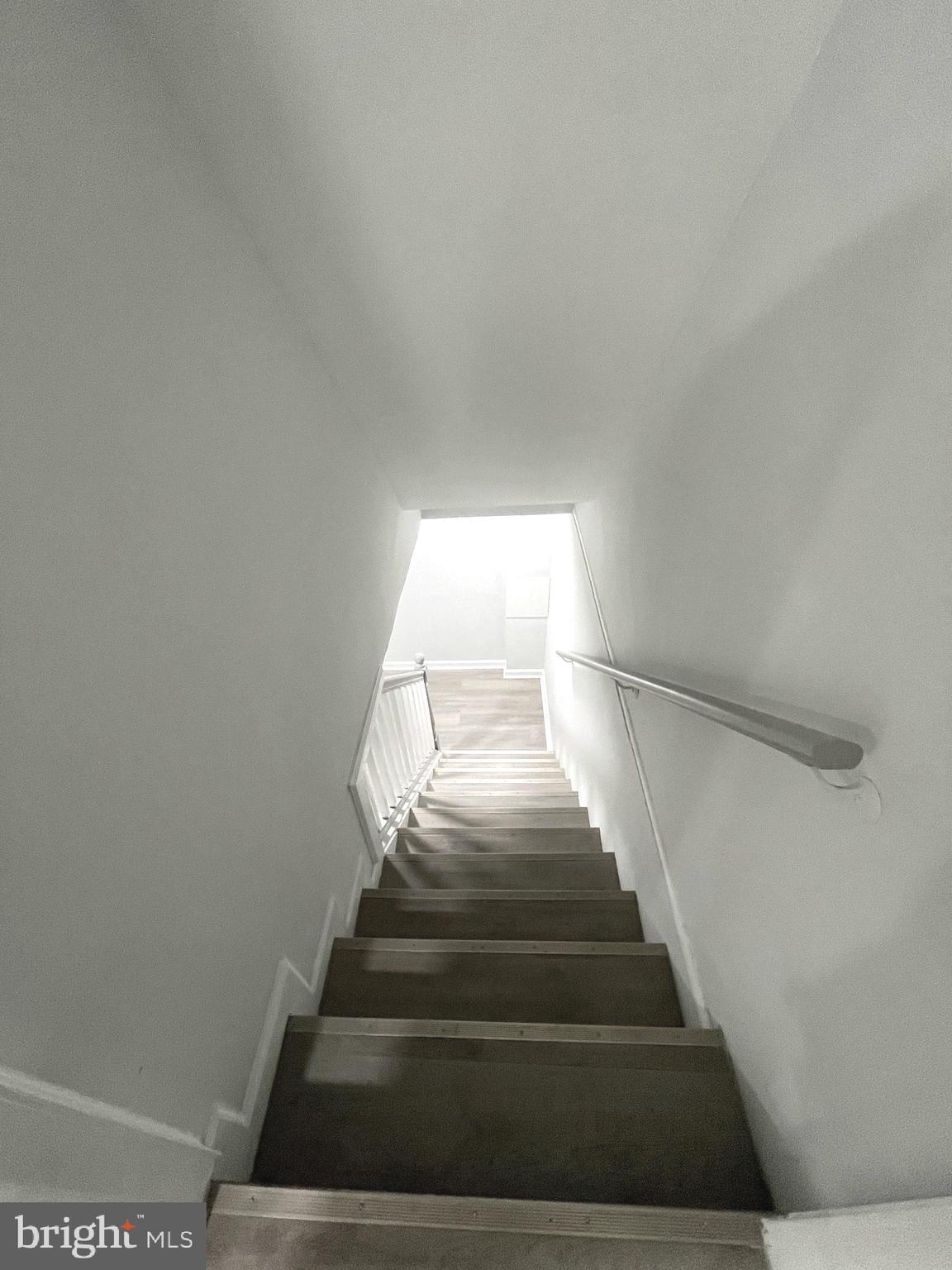 NORTH POINT VILLAGE - Residential Lease