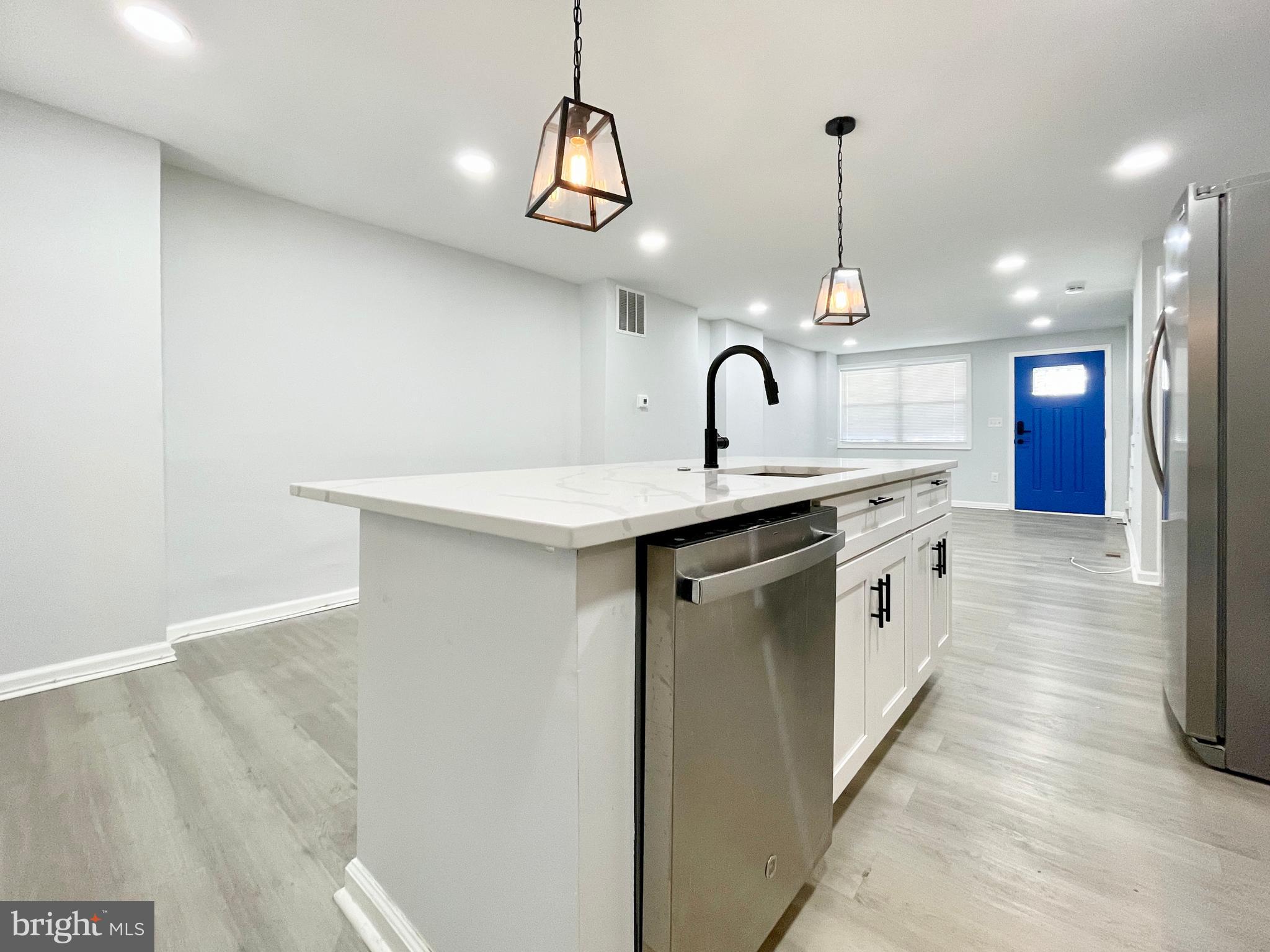 NORTH POINT VILLAGE - Residential Lease