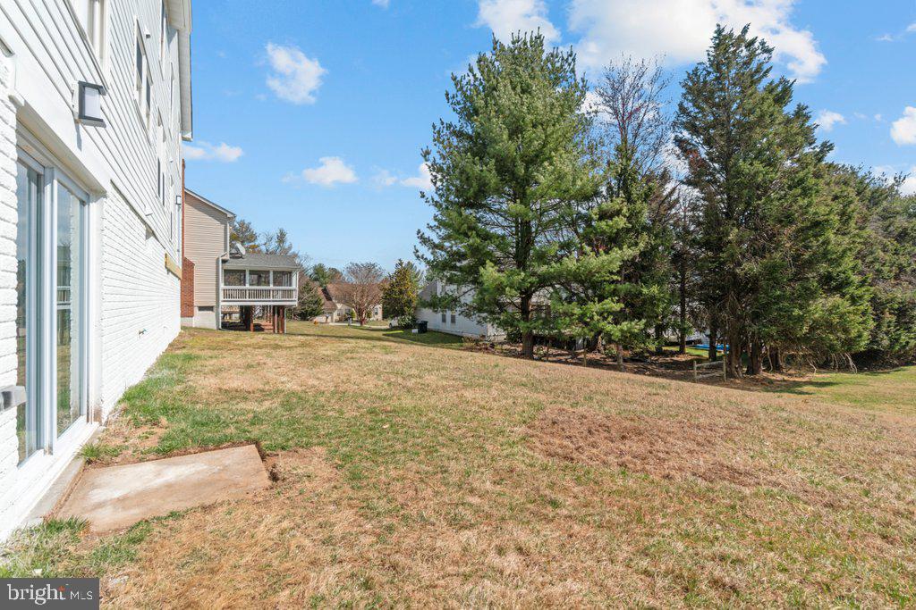 SUMMIT CHASE - Residential
