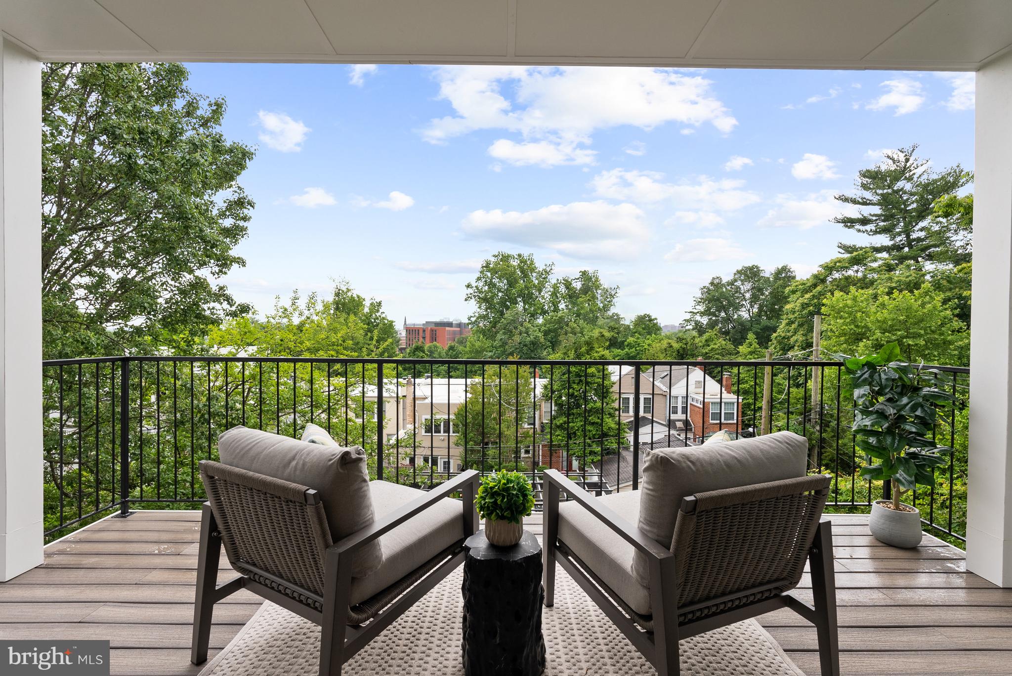 BURLEITH - Residential