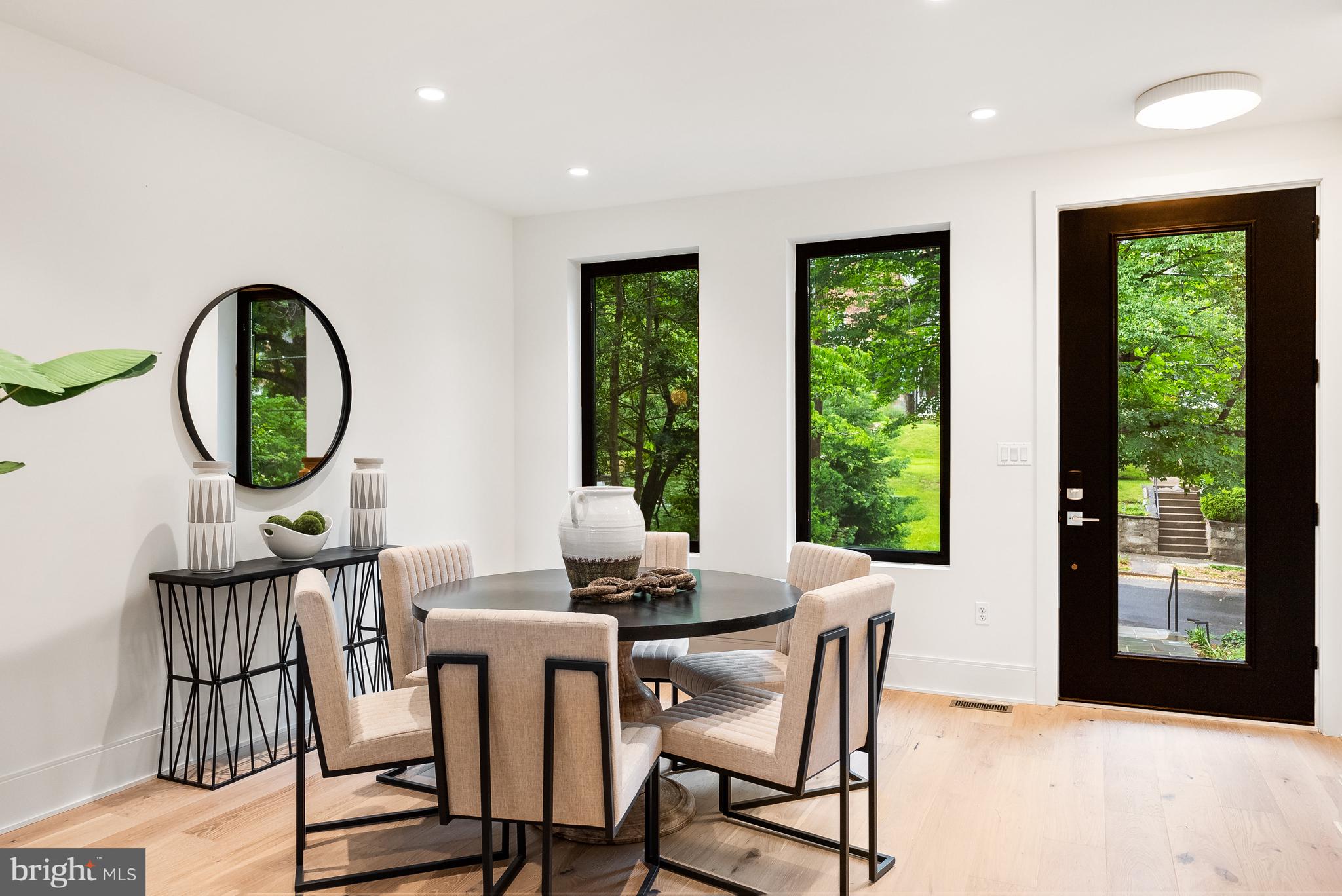 BURLEITH - Residential