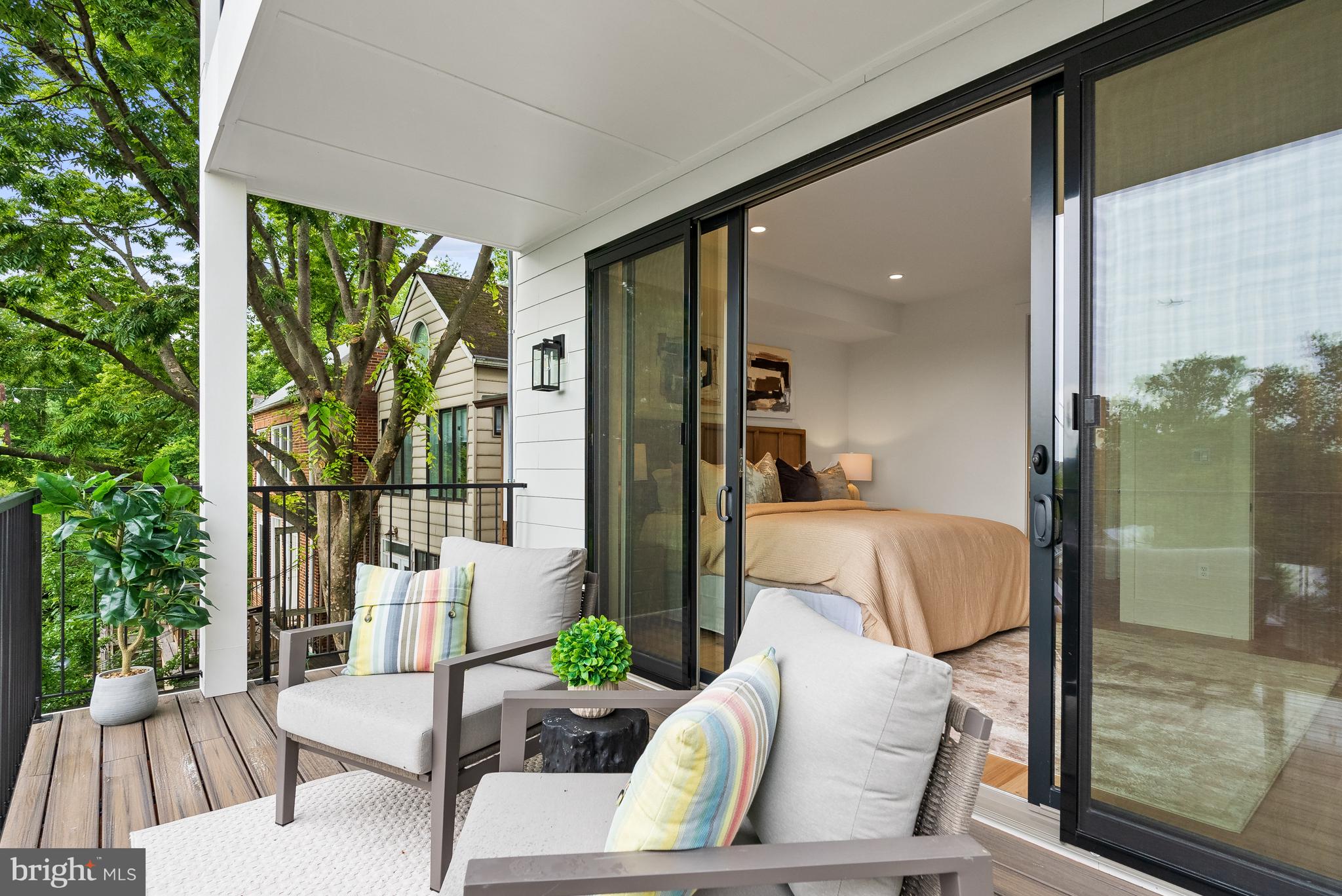 BURLEITH - Residential