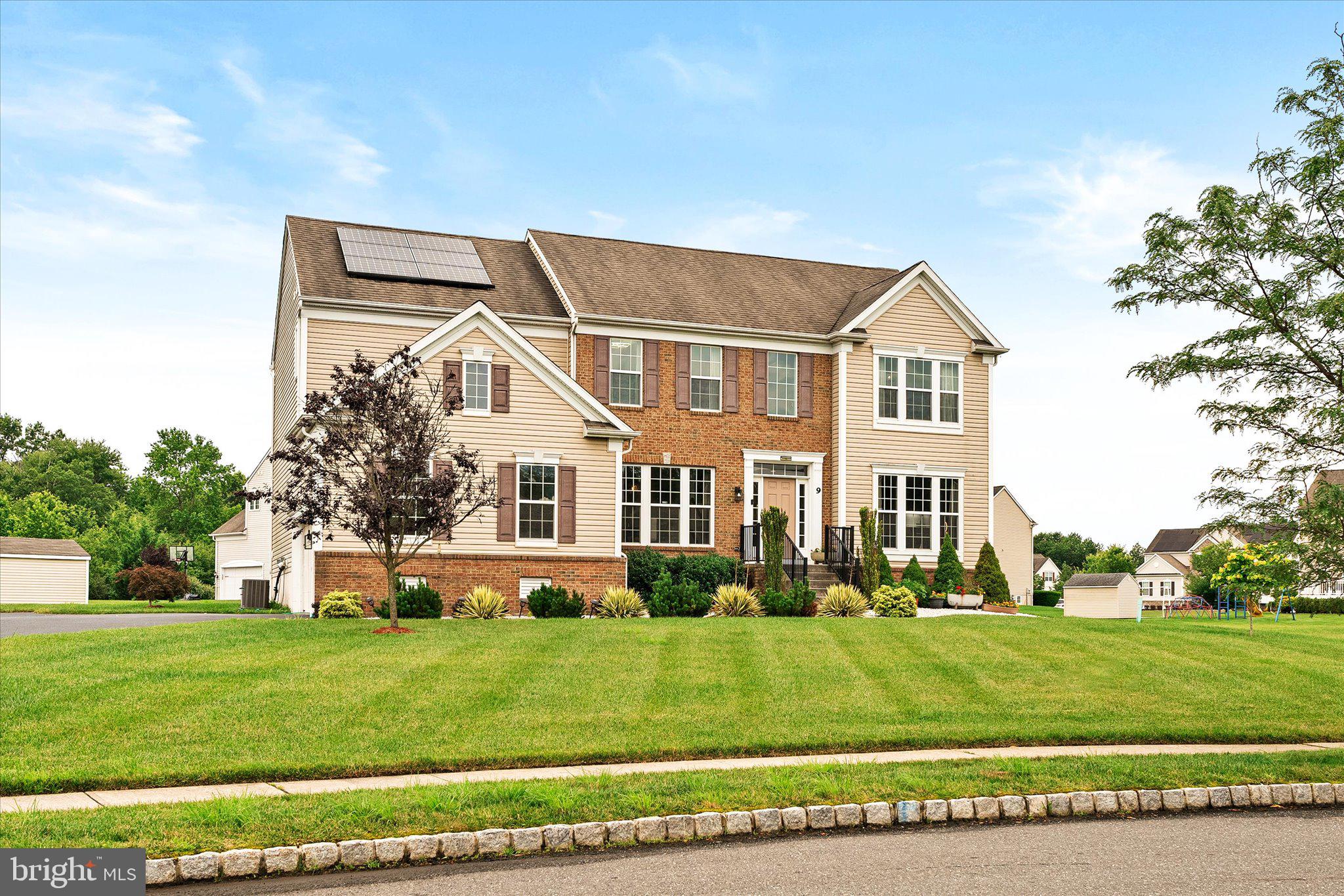 9 ENDEAVOR BOULEVARD