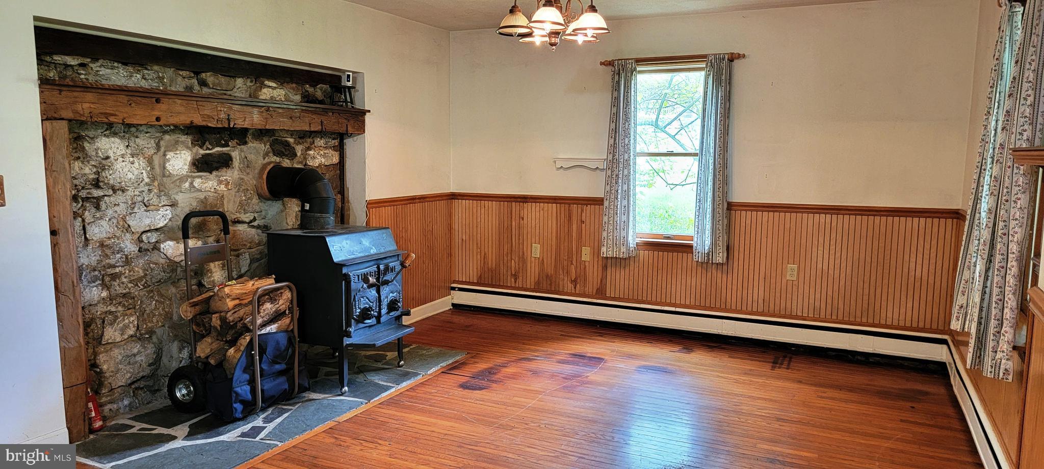 SHORT GAP AREA - Residential