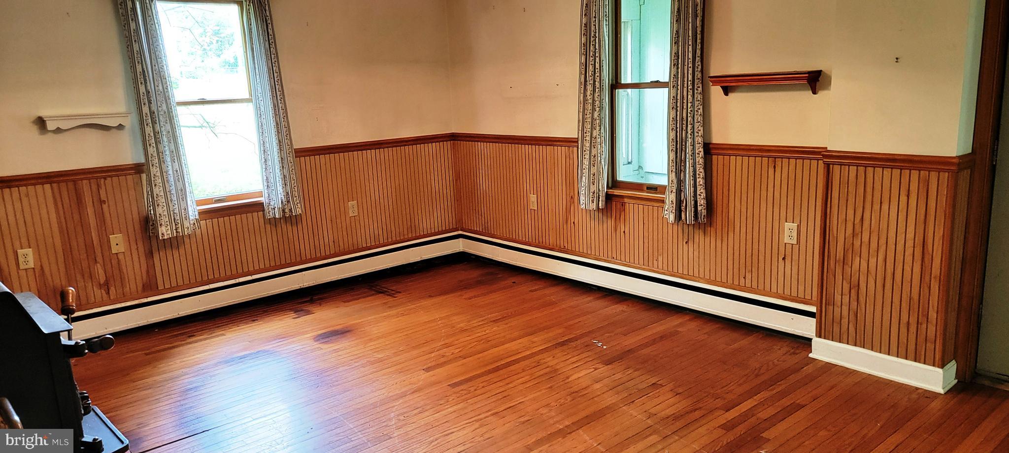 SHORT GAP AREA - Residential