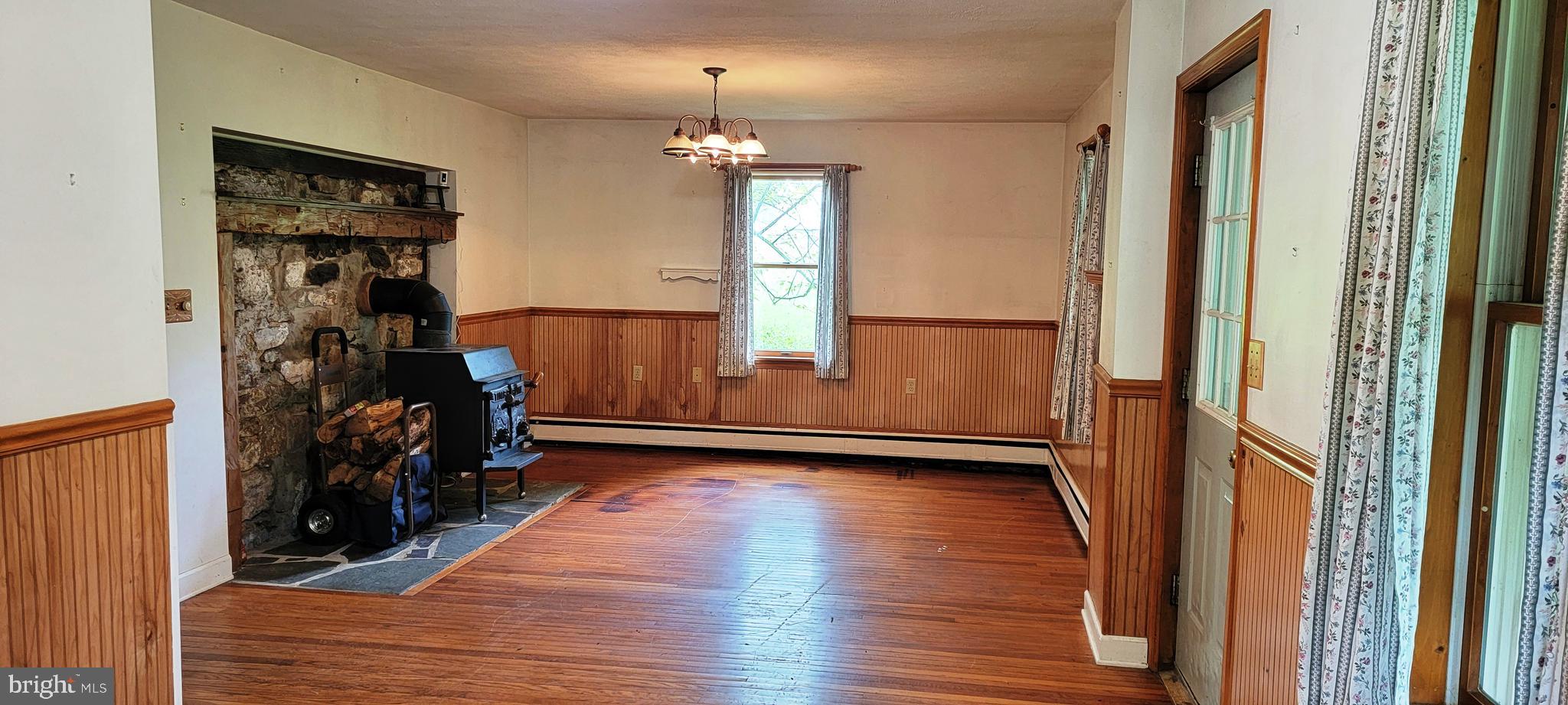 SHORT GAP AREA - Residential