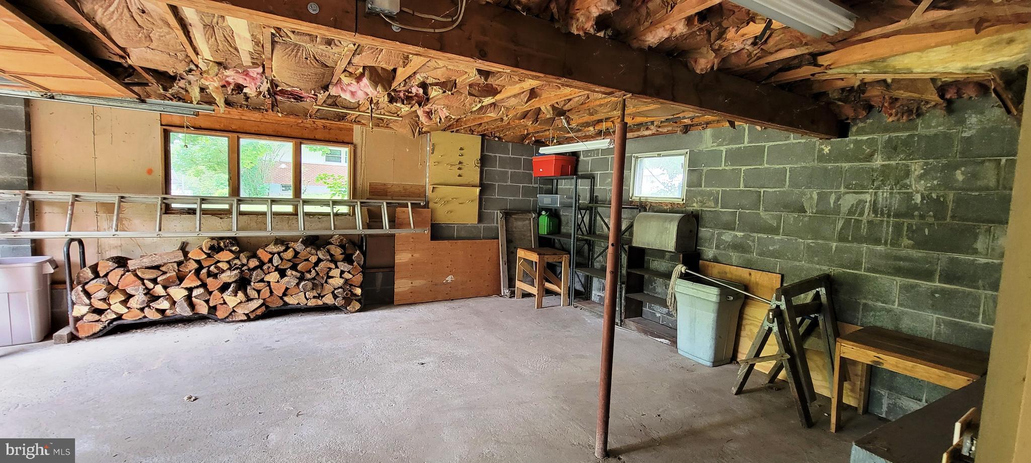 SHORT GAP AREA - Residential