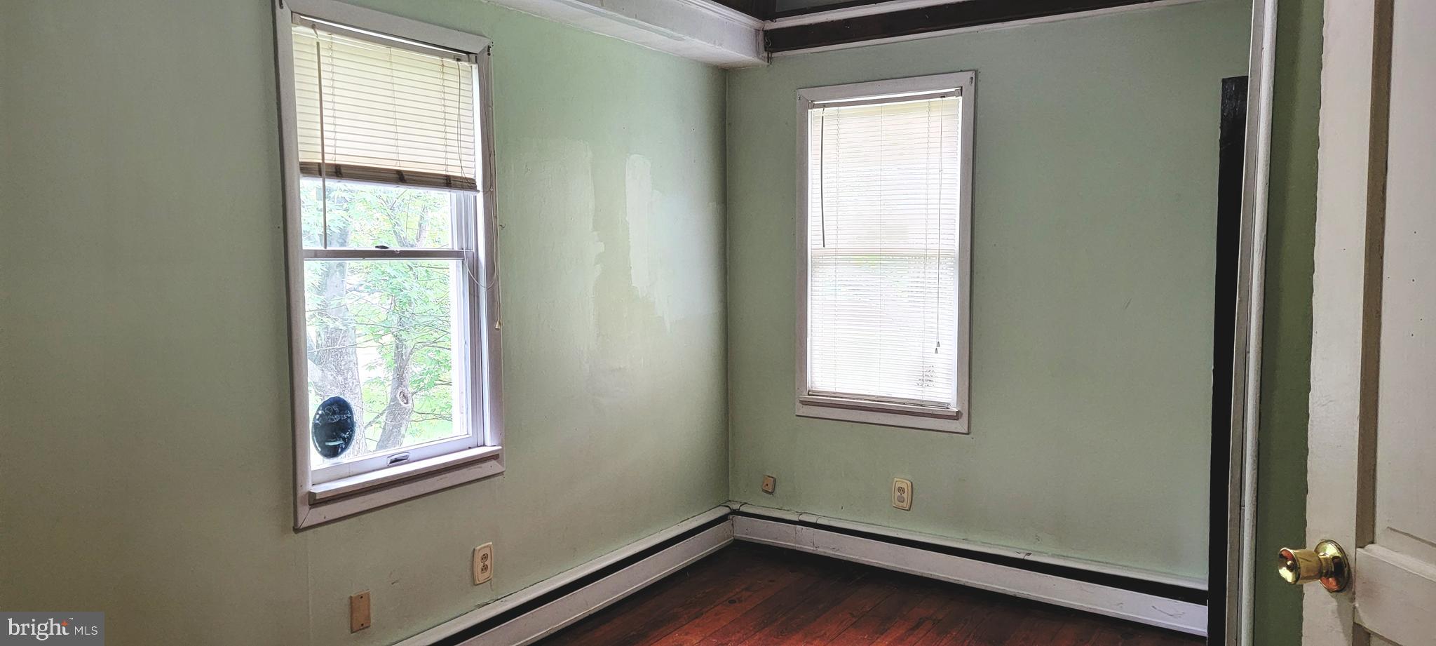 SHORT GAP AREA - Residential