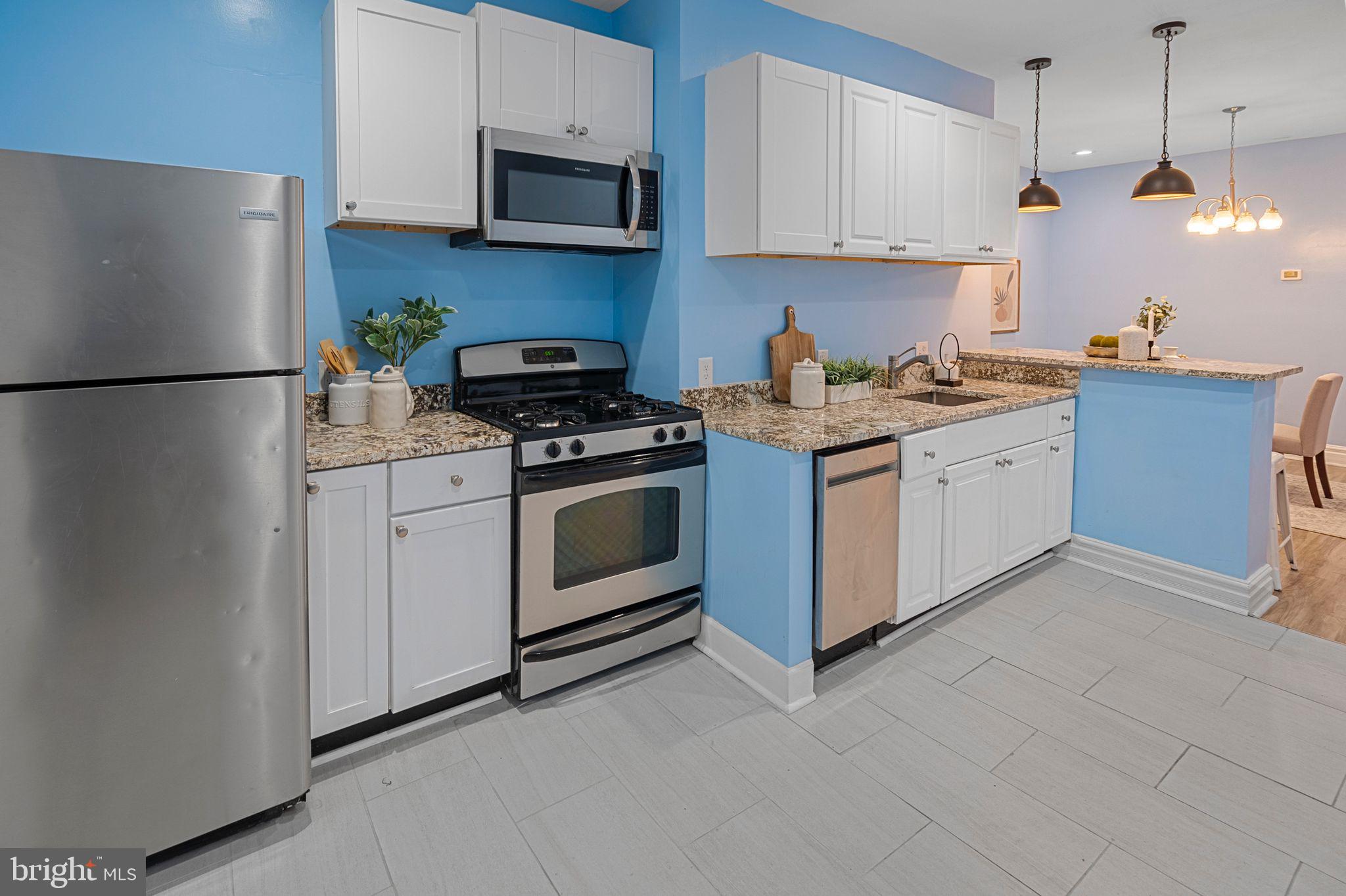 BALTIMORE HIGHLANDS - Residential