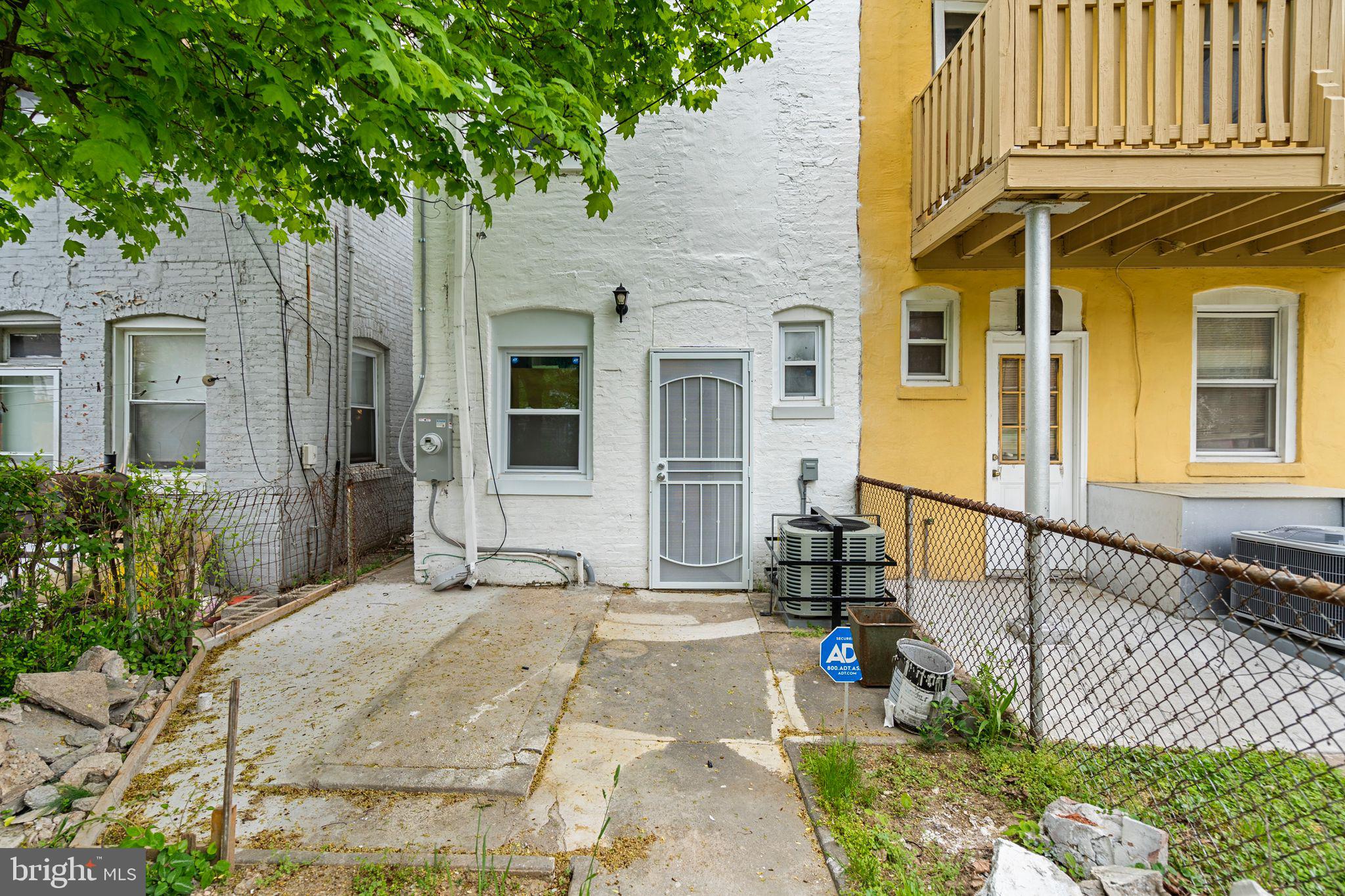 BALTIMORE HIGHLANDS - Residential