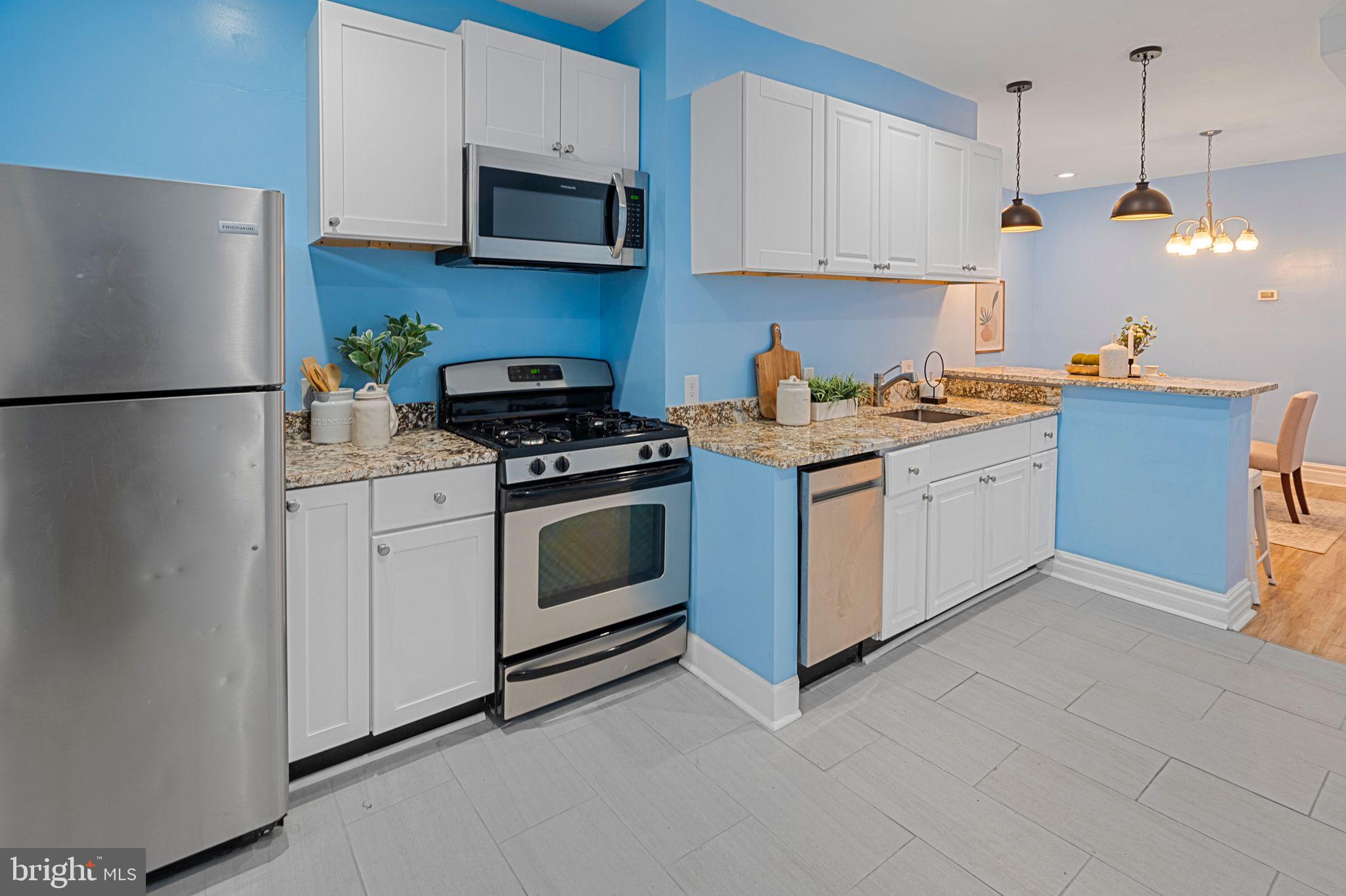 BALTIMORE HIGHLANDS - Residential