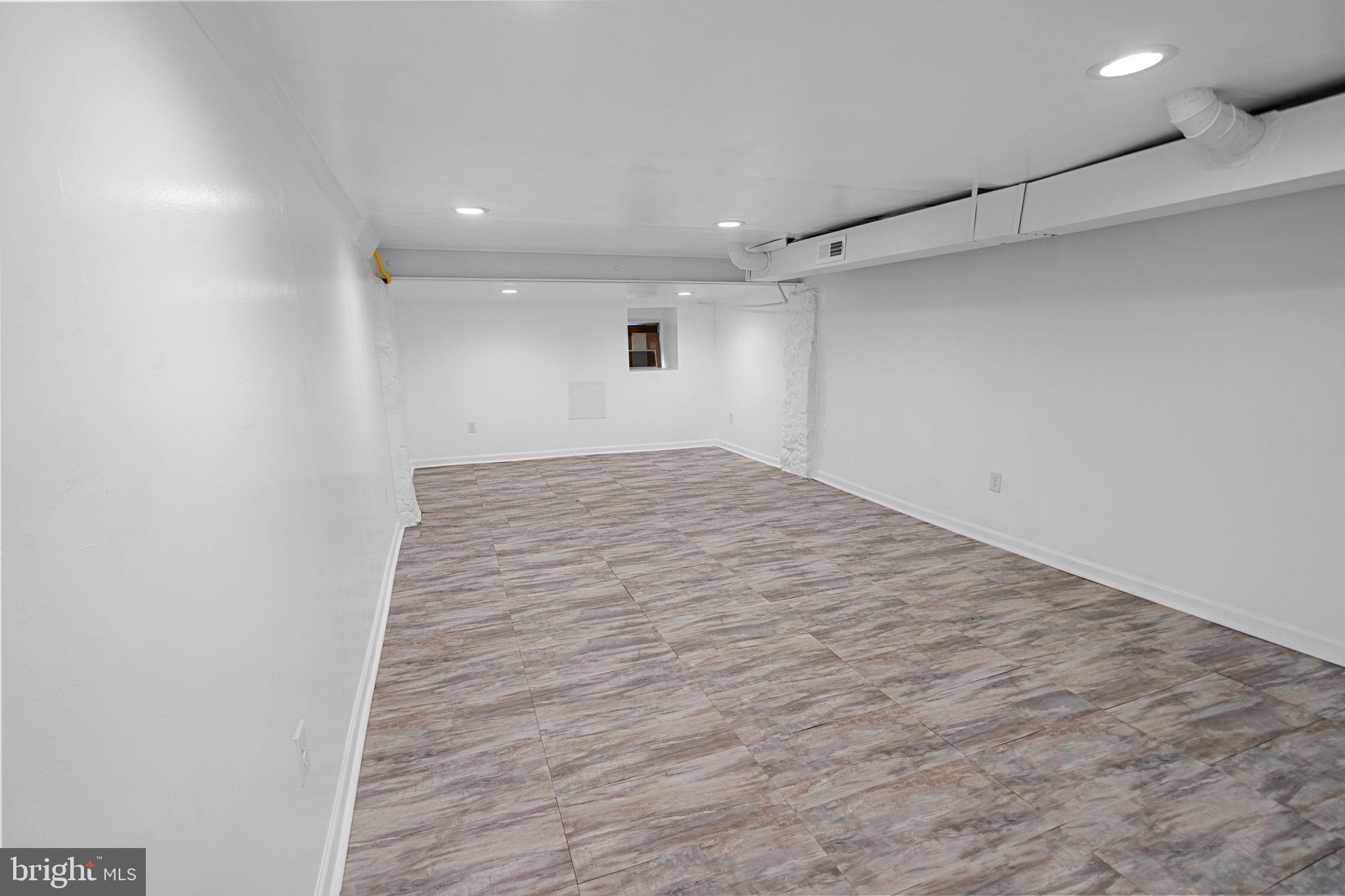 BALTIMORE HIGHLANDS - Residential