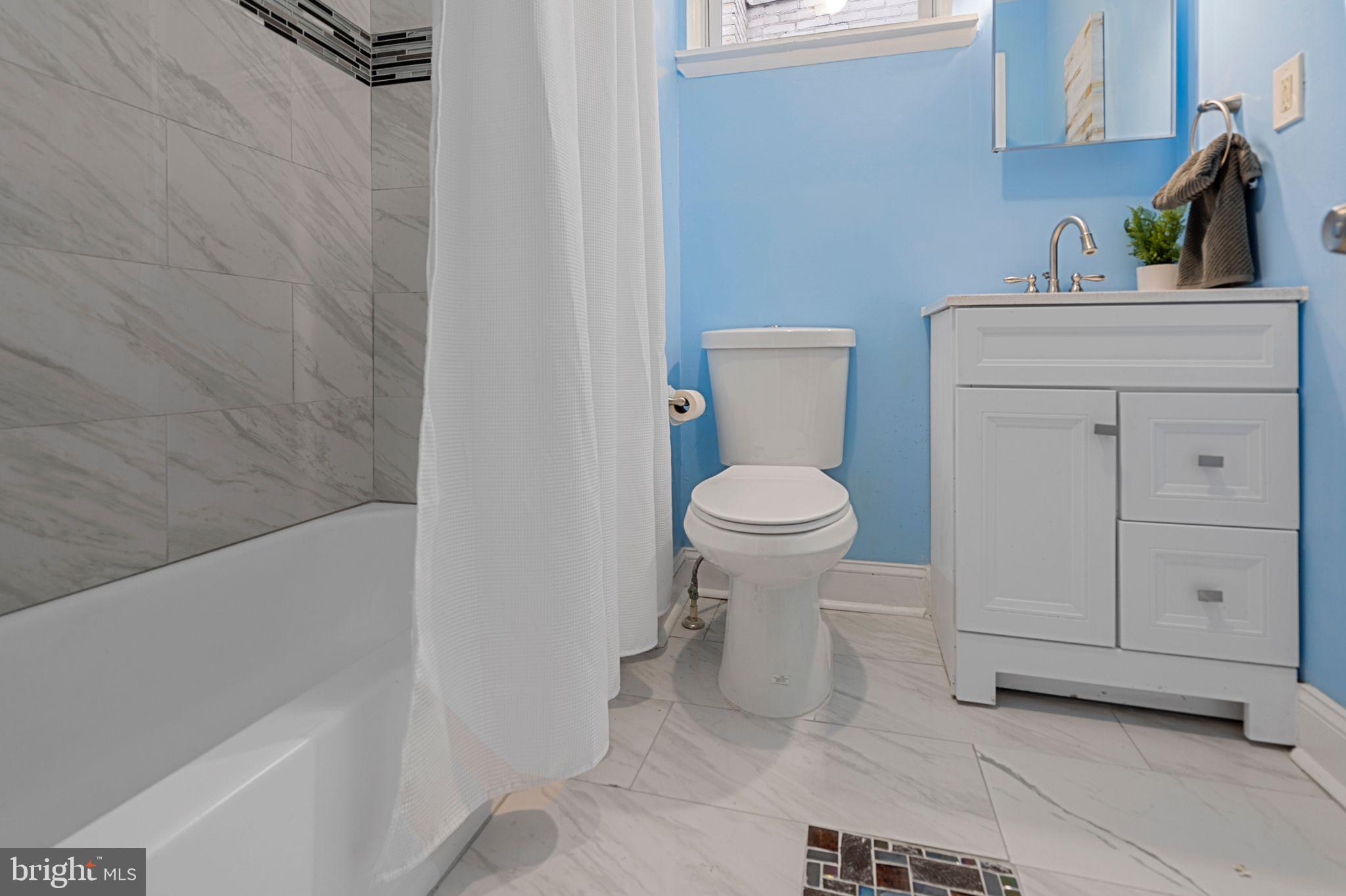 BALTIMORE HIGHLANDS - Residential