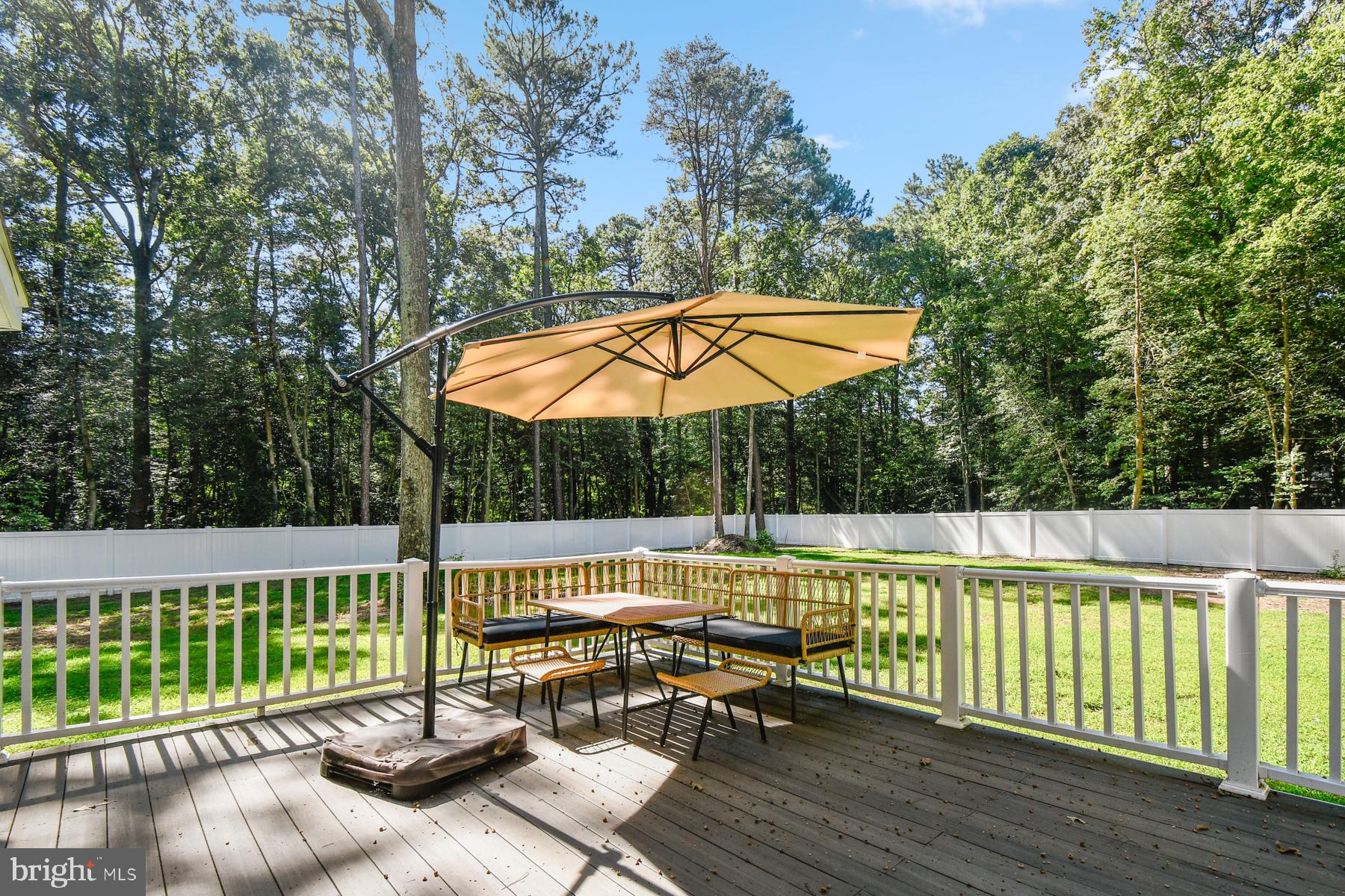 1129 RIDEN COURT