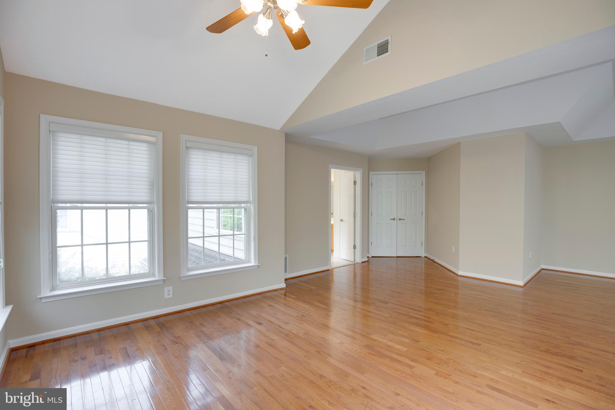 HIGHLAND OAKS - Residential