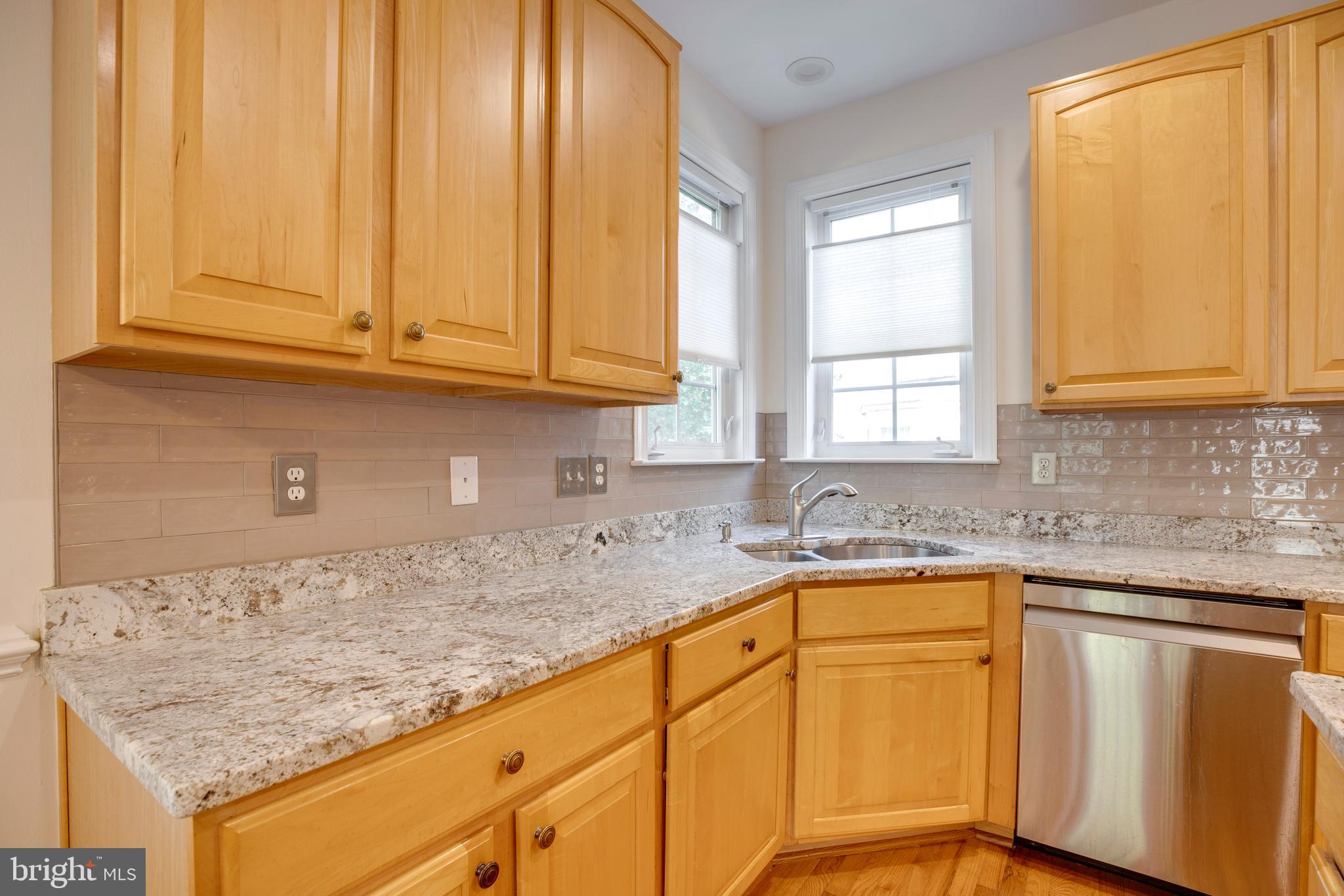 HIGHLAND OAKS - Residential