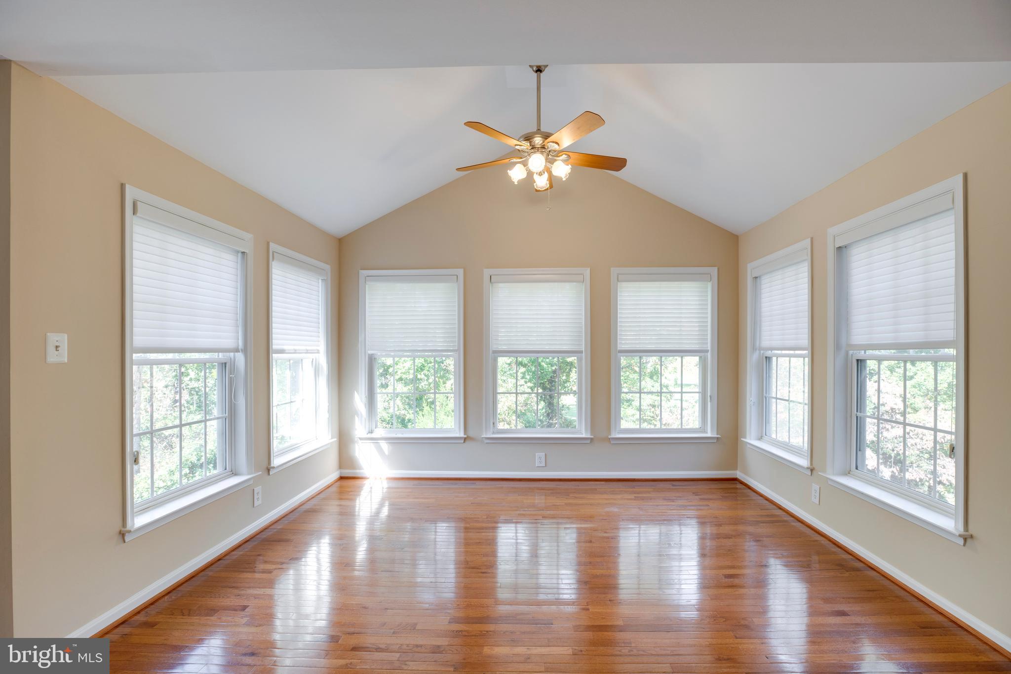 HIGHLAND OAKS - Residential