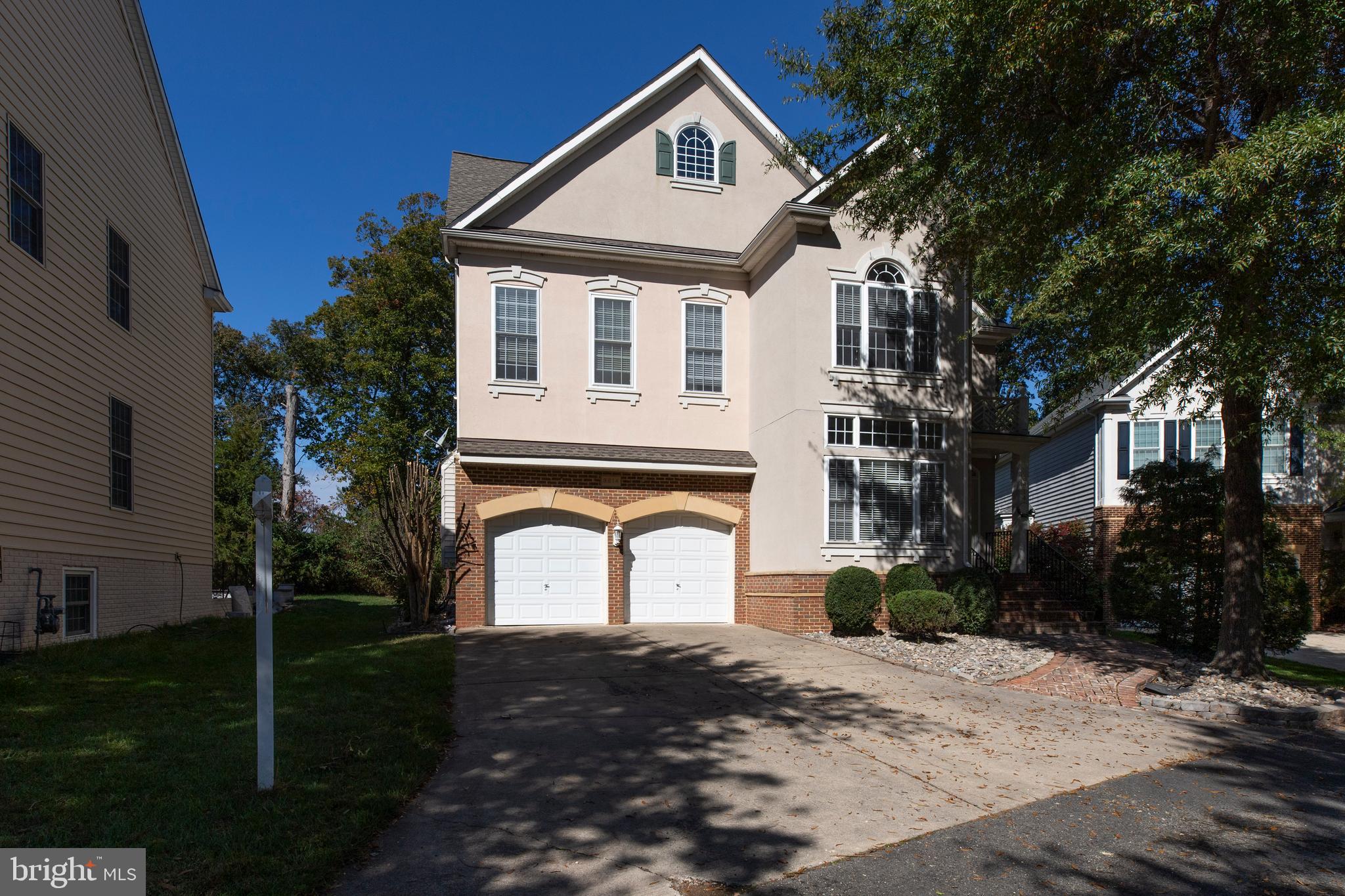 HIGHLAND OAKS - Residential