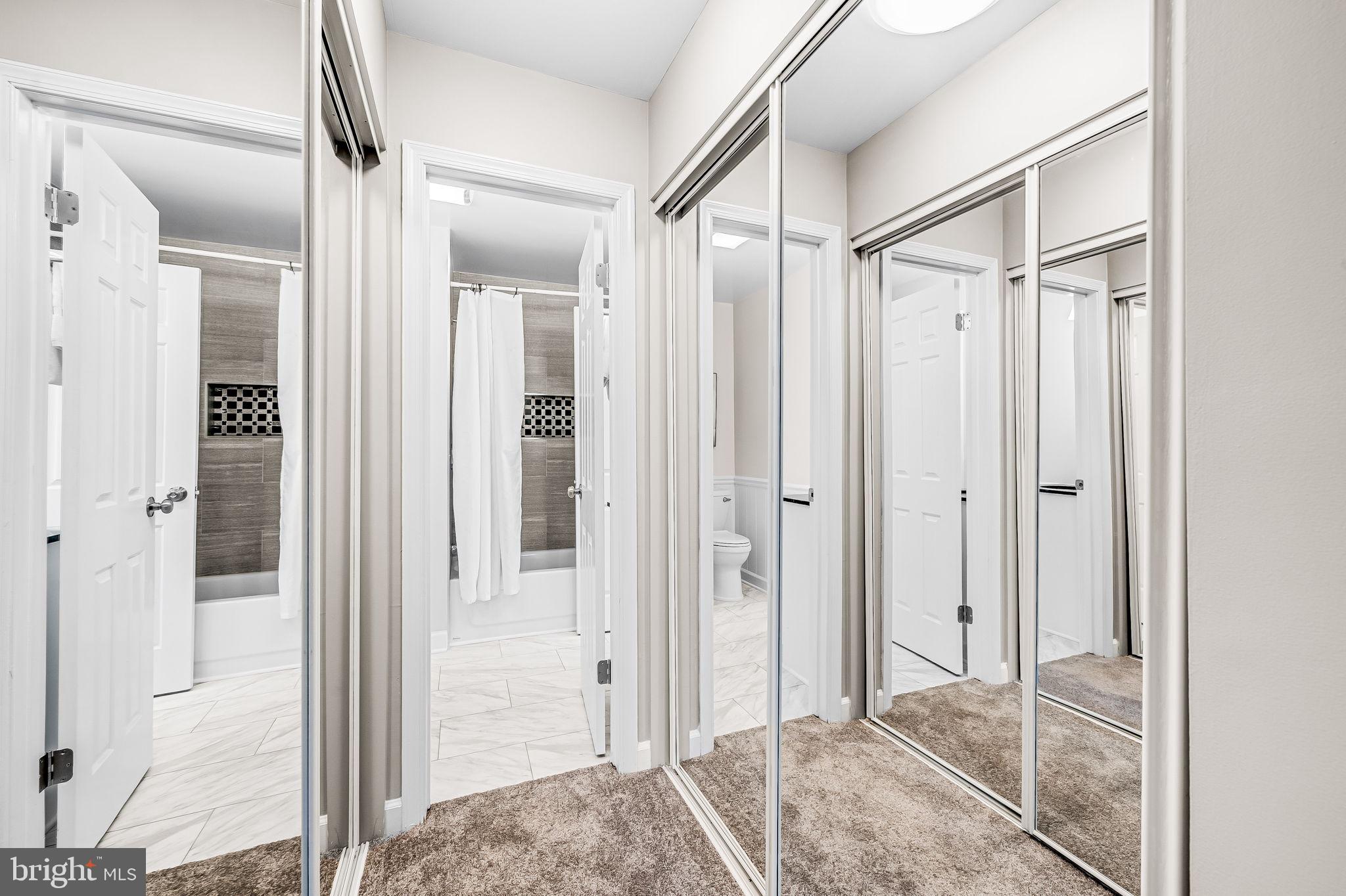 WASHINGTON VILLAGE - Residential