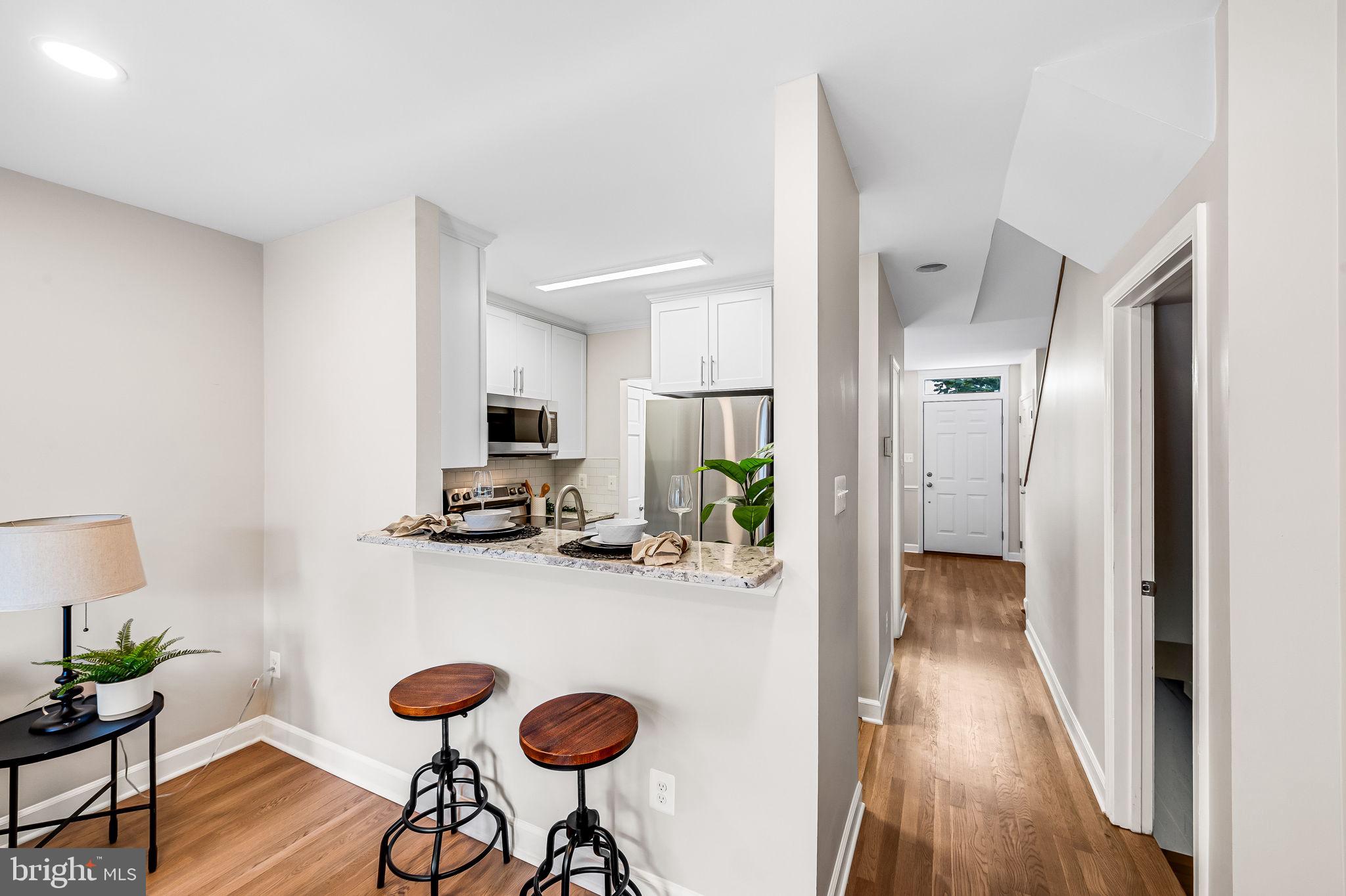 WASHINGTON VILLAGE - Residential