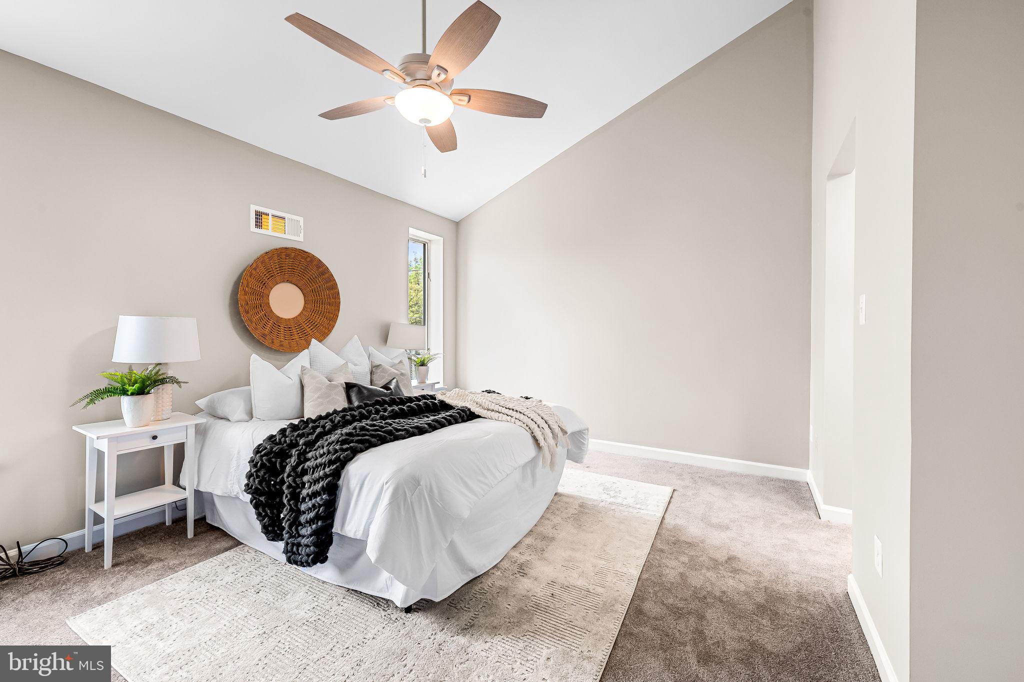 WASHINGTON VILLAGE - Residential