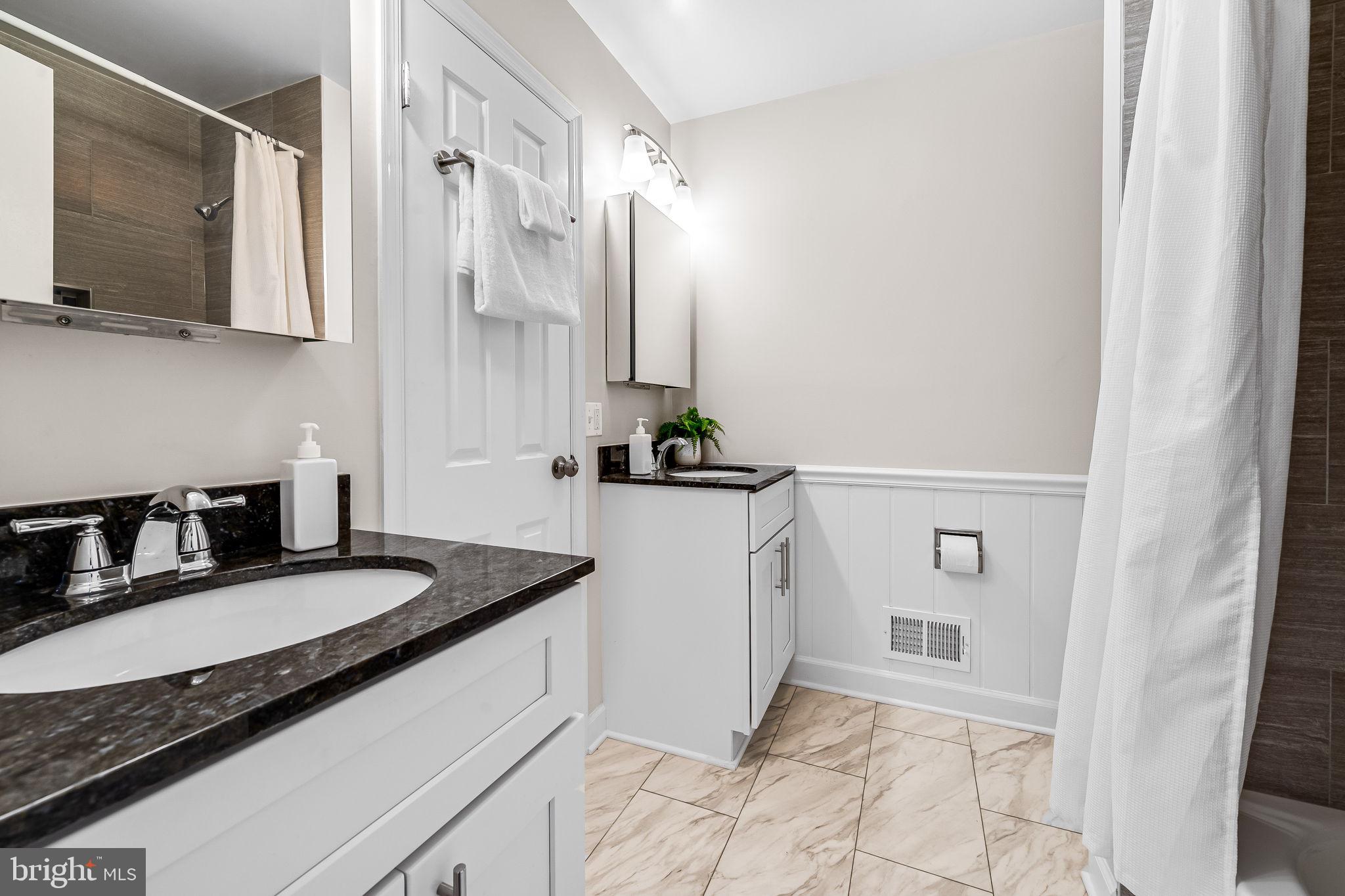 WASHINGTON VILLAGE - Residential