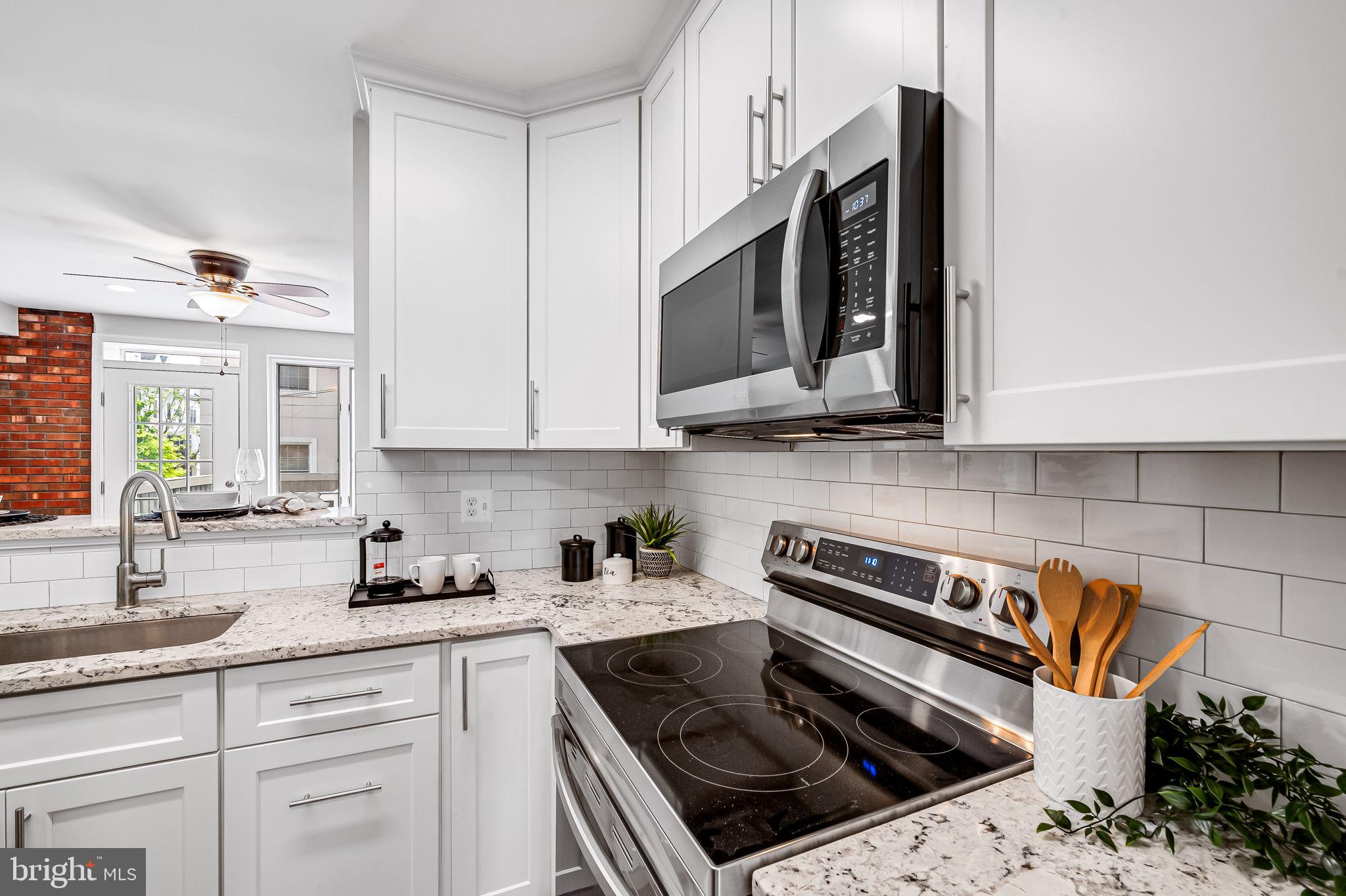 WASHINGTON VILLAGE - Residential